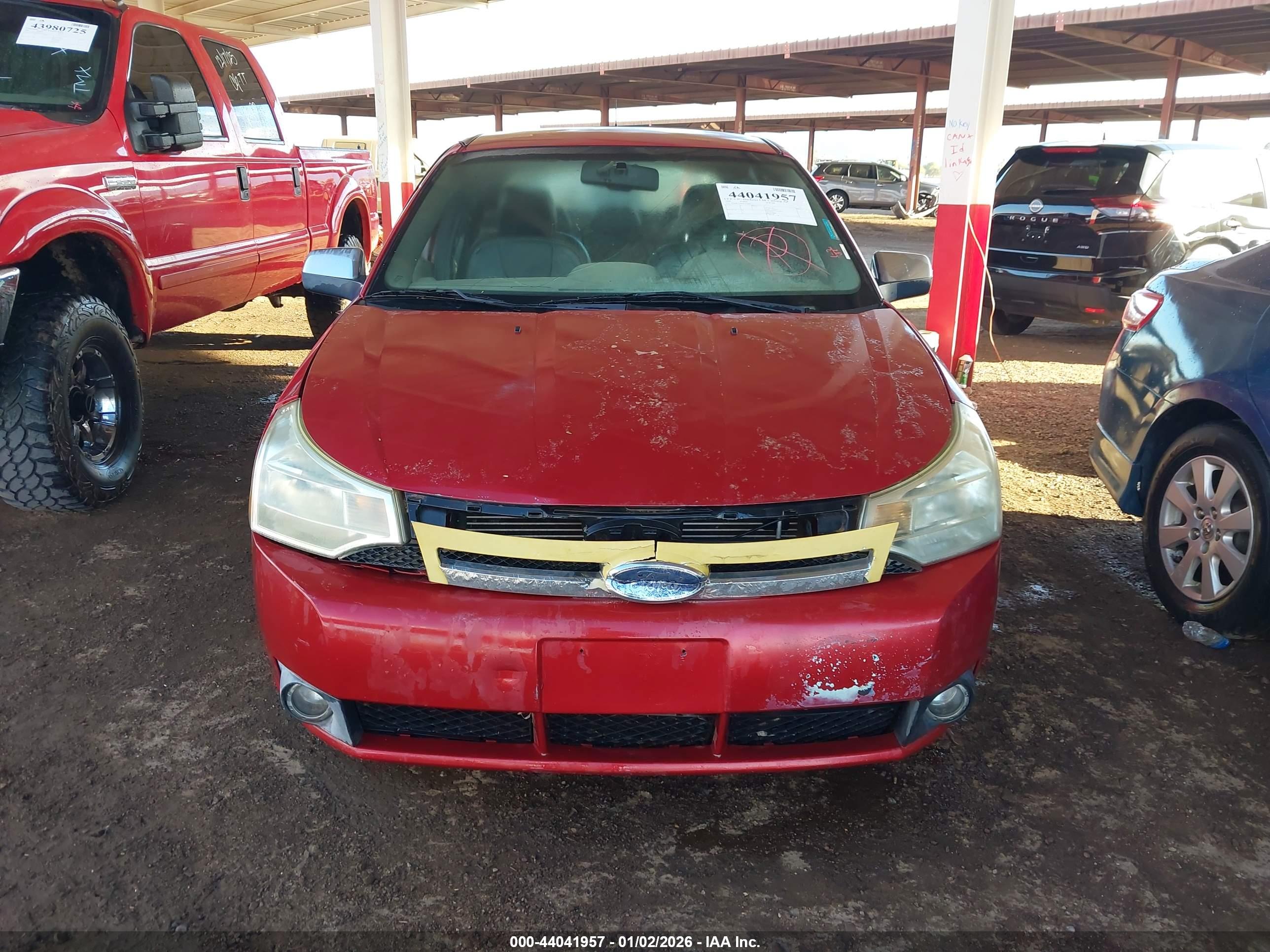 FORD FOCUS image 6