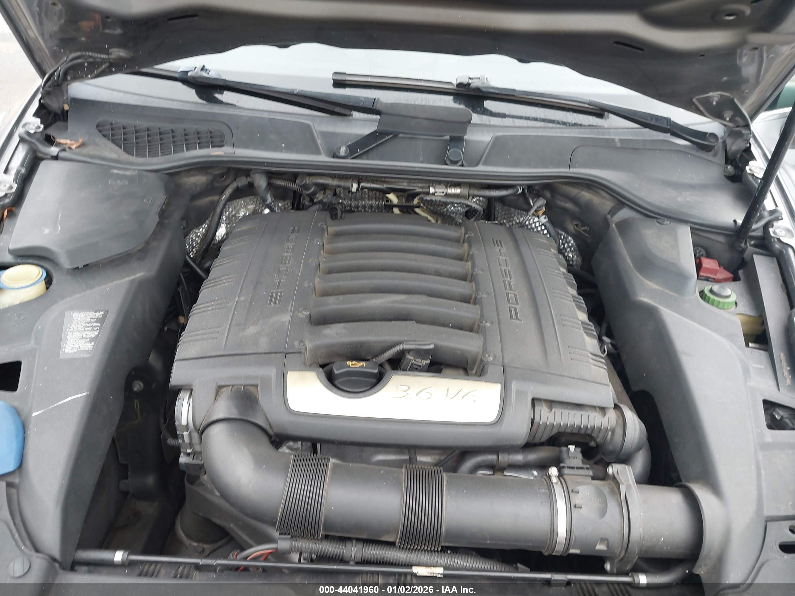 PORSCHE CAYENNE image 10