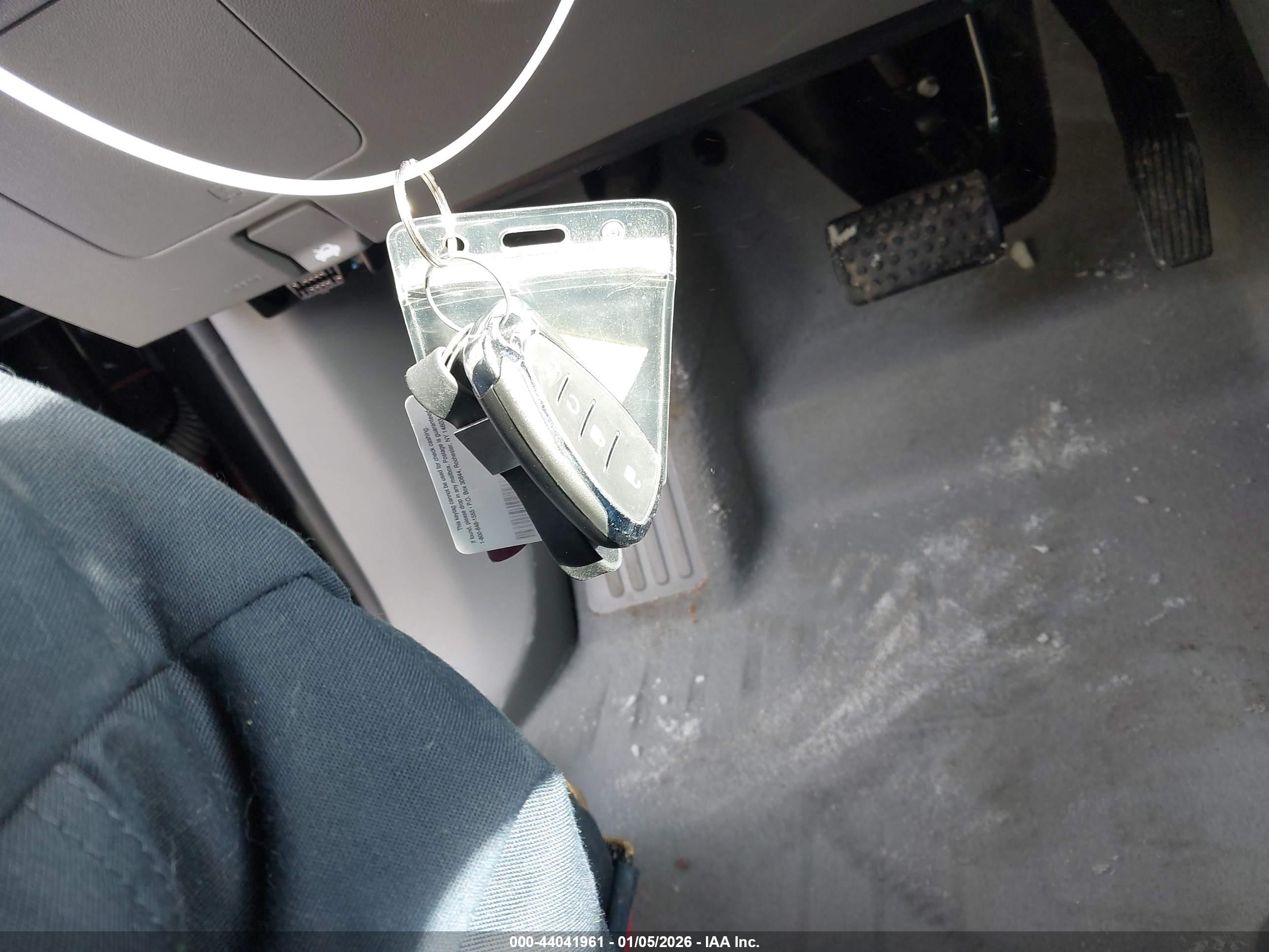 CHEVROLET BOLT image 11