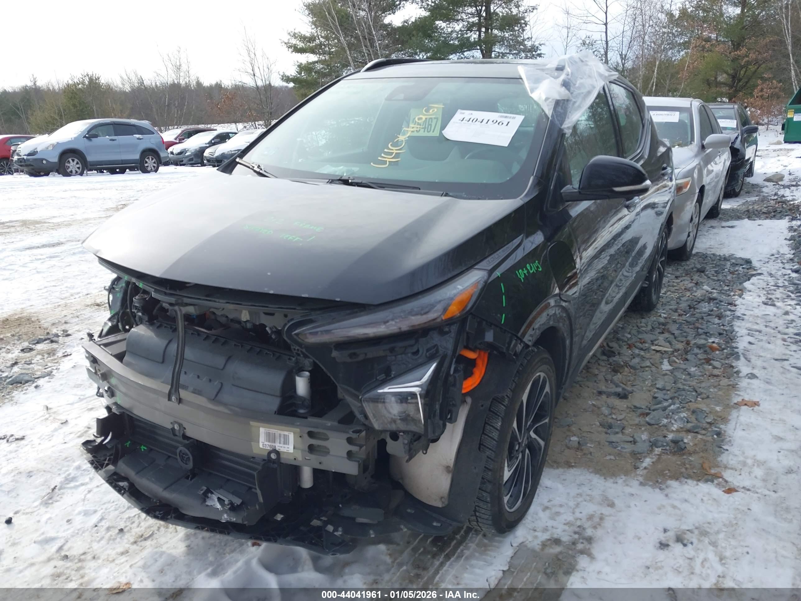 CHEVROLET BOLT image 2