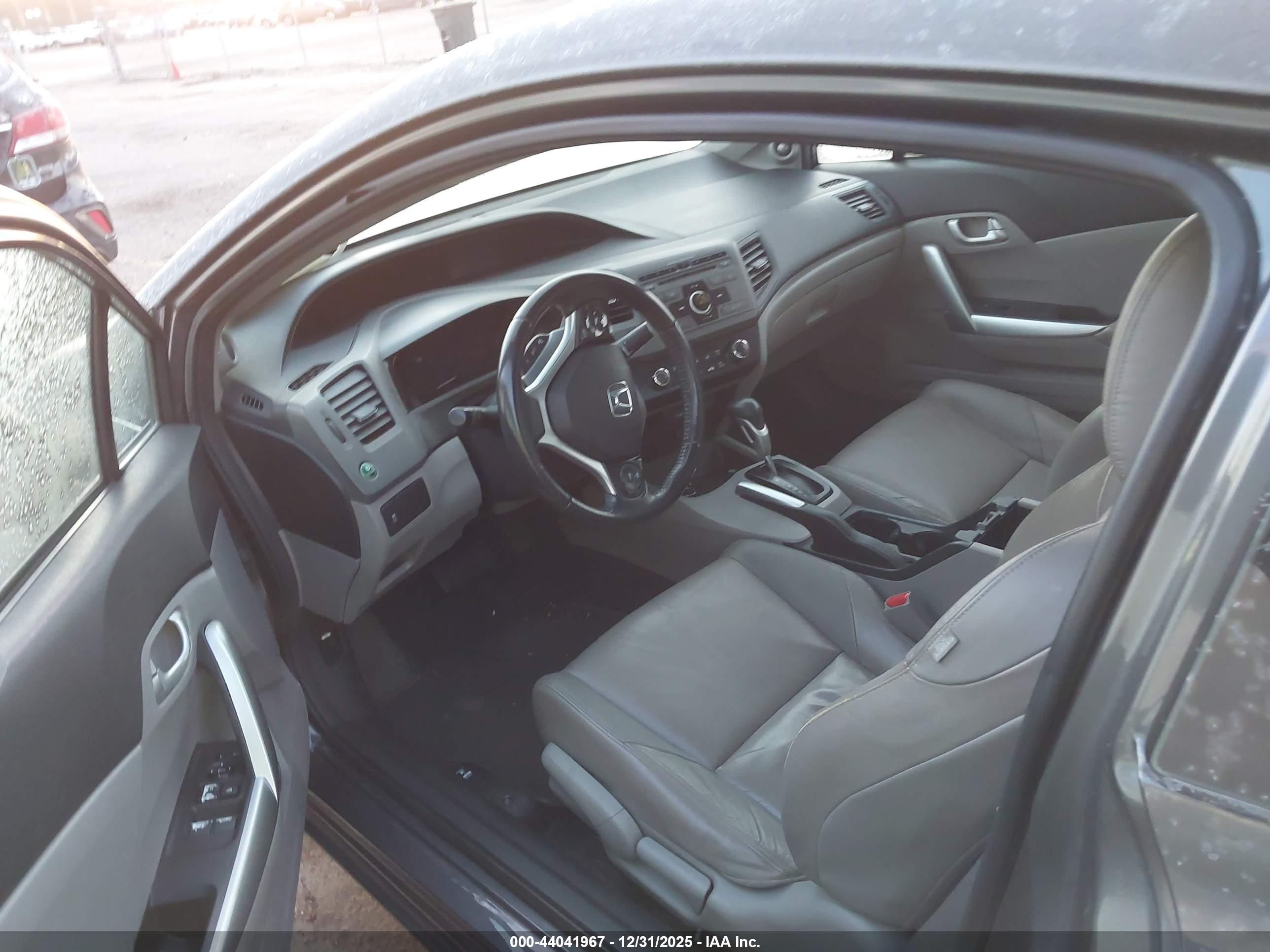 HONDA CIVIC image 5