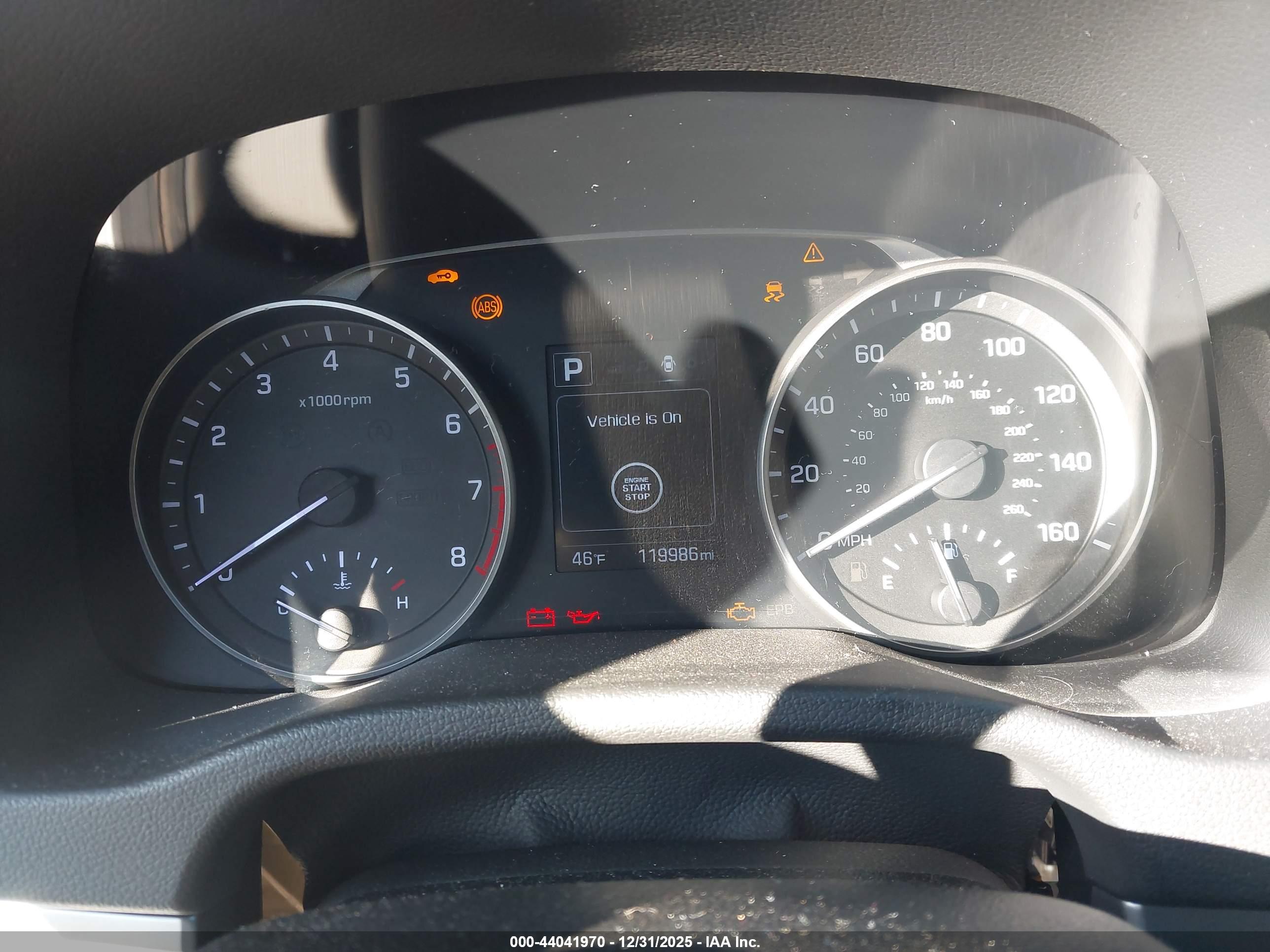HYUNDAI ELANTRA image 7