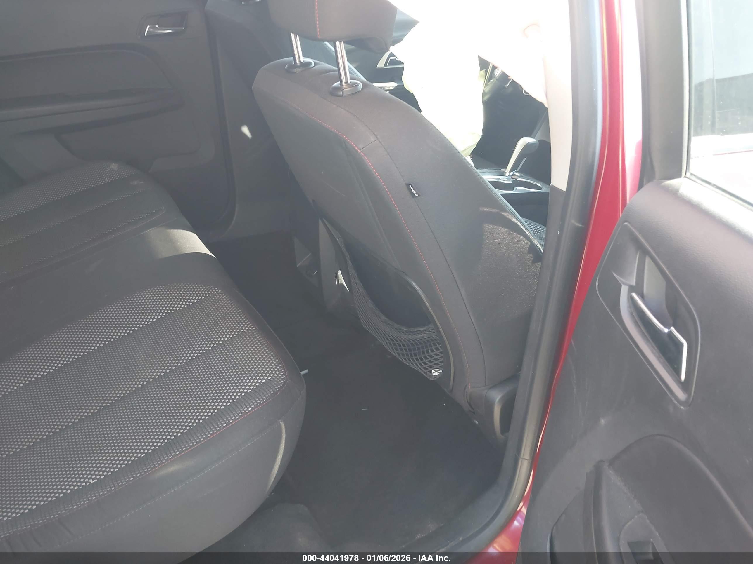 CHEVROLET EQUINOX image 8