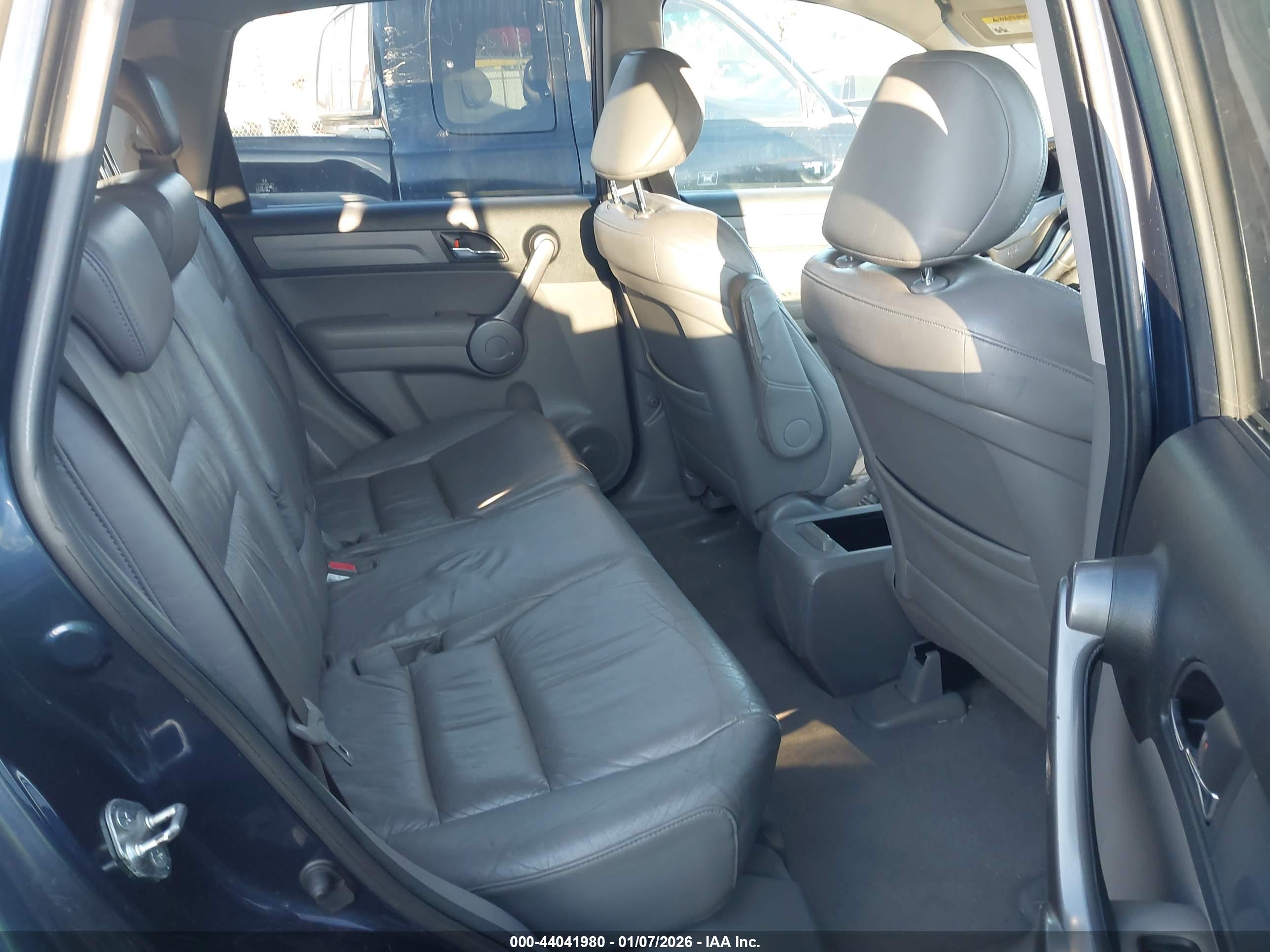 HONDA CR-V image 8