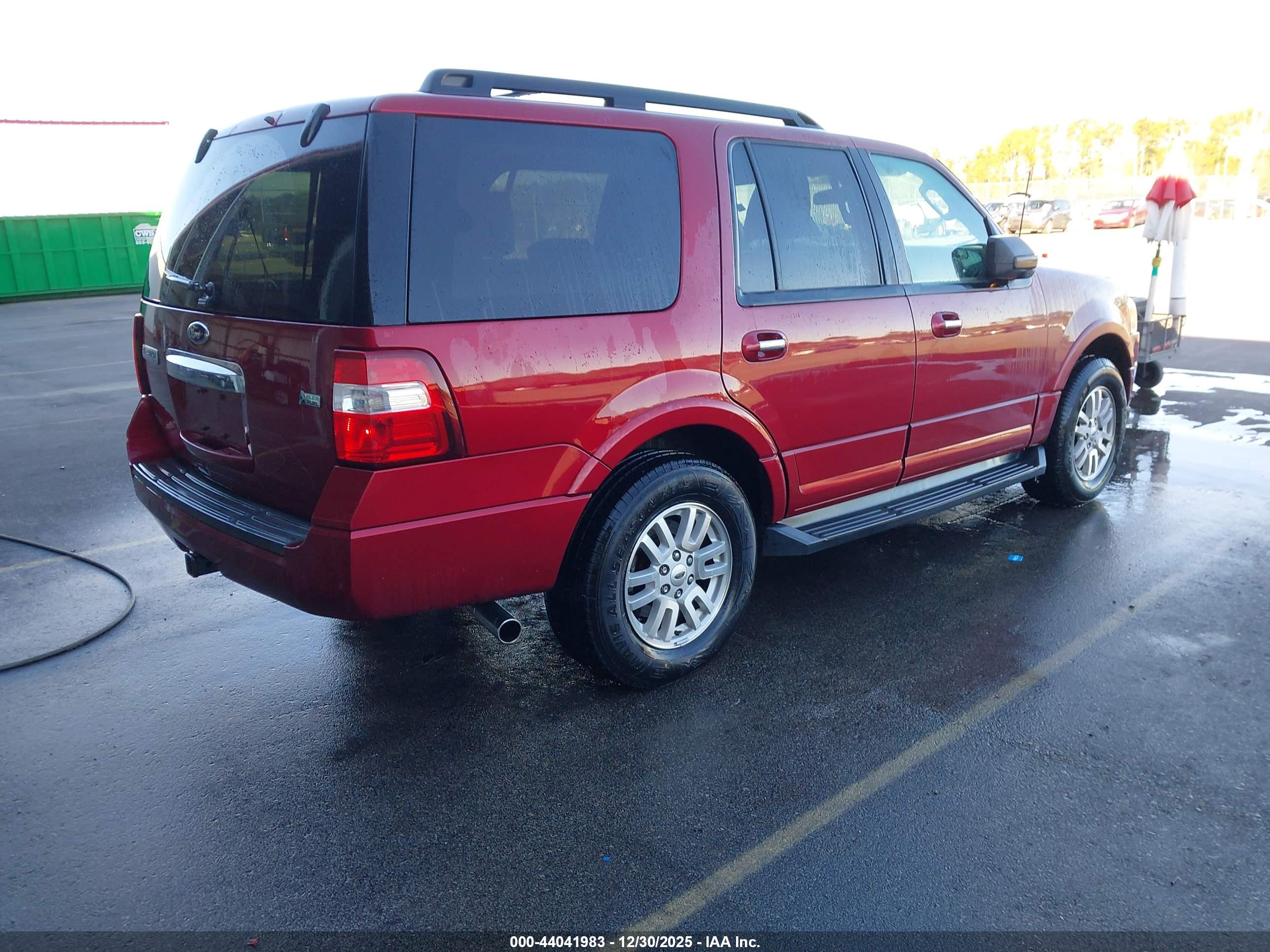 FORD EXPEDITION image 4