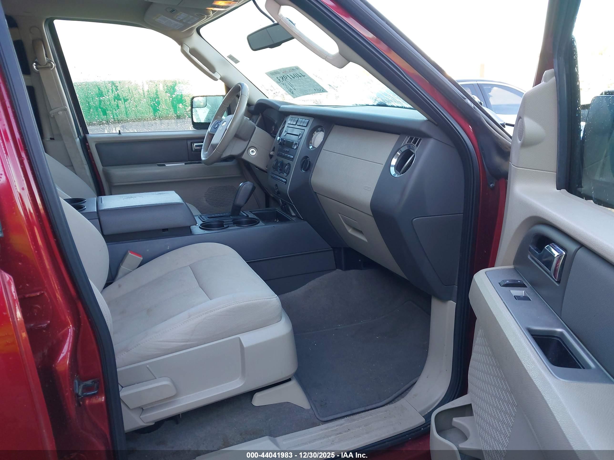 FORD EXPEDITION image 5