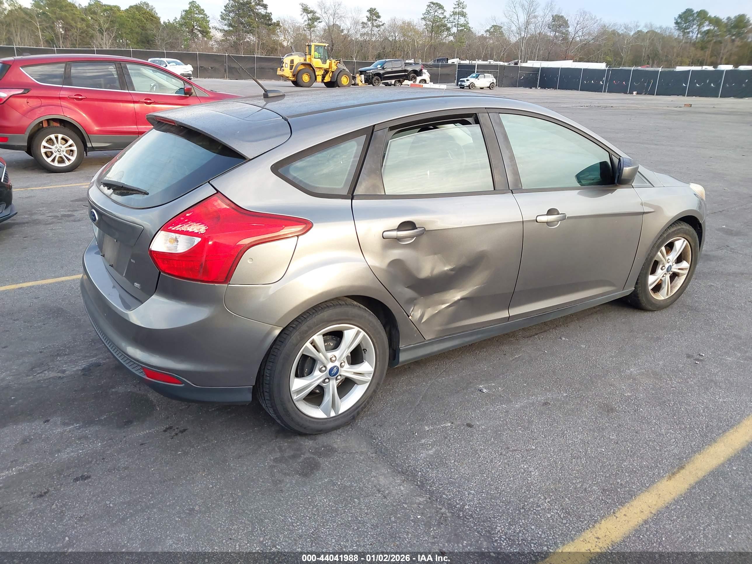FORD FOCUS image 4