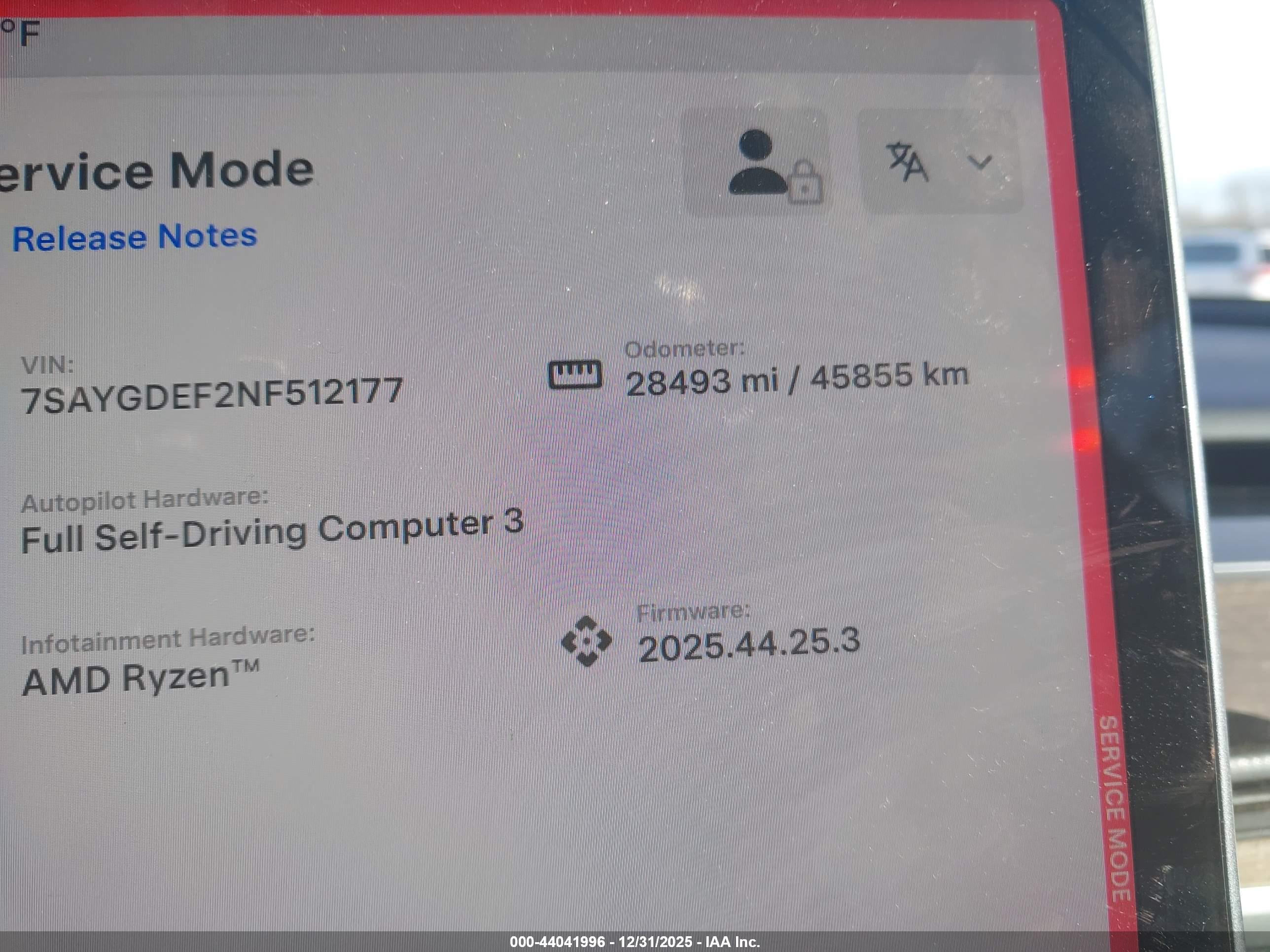 TESLA MODEL image 7