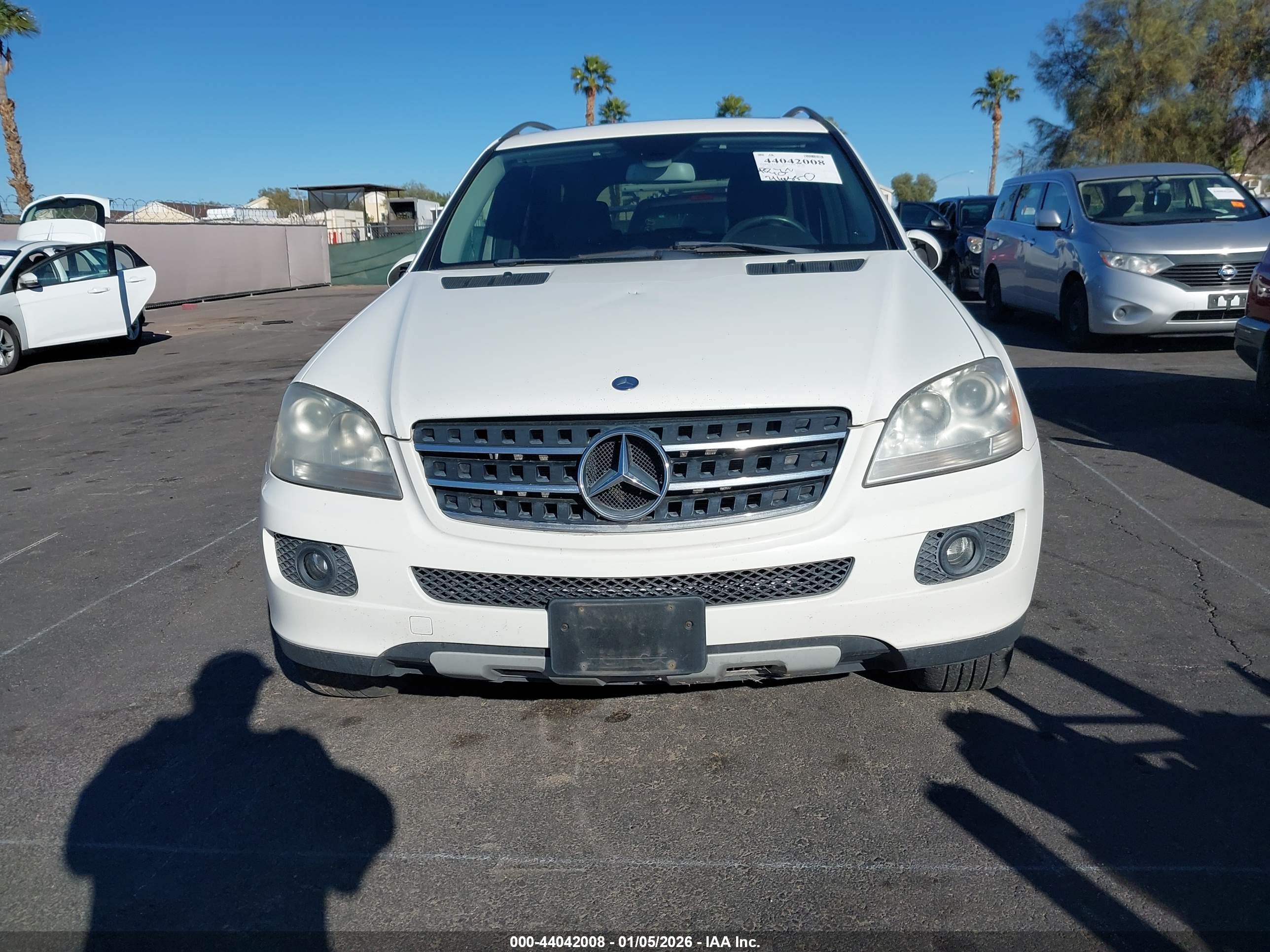 MERCEDES-BENZ ML image 6