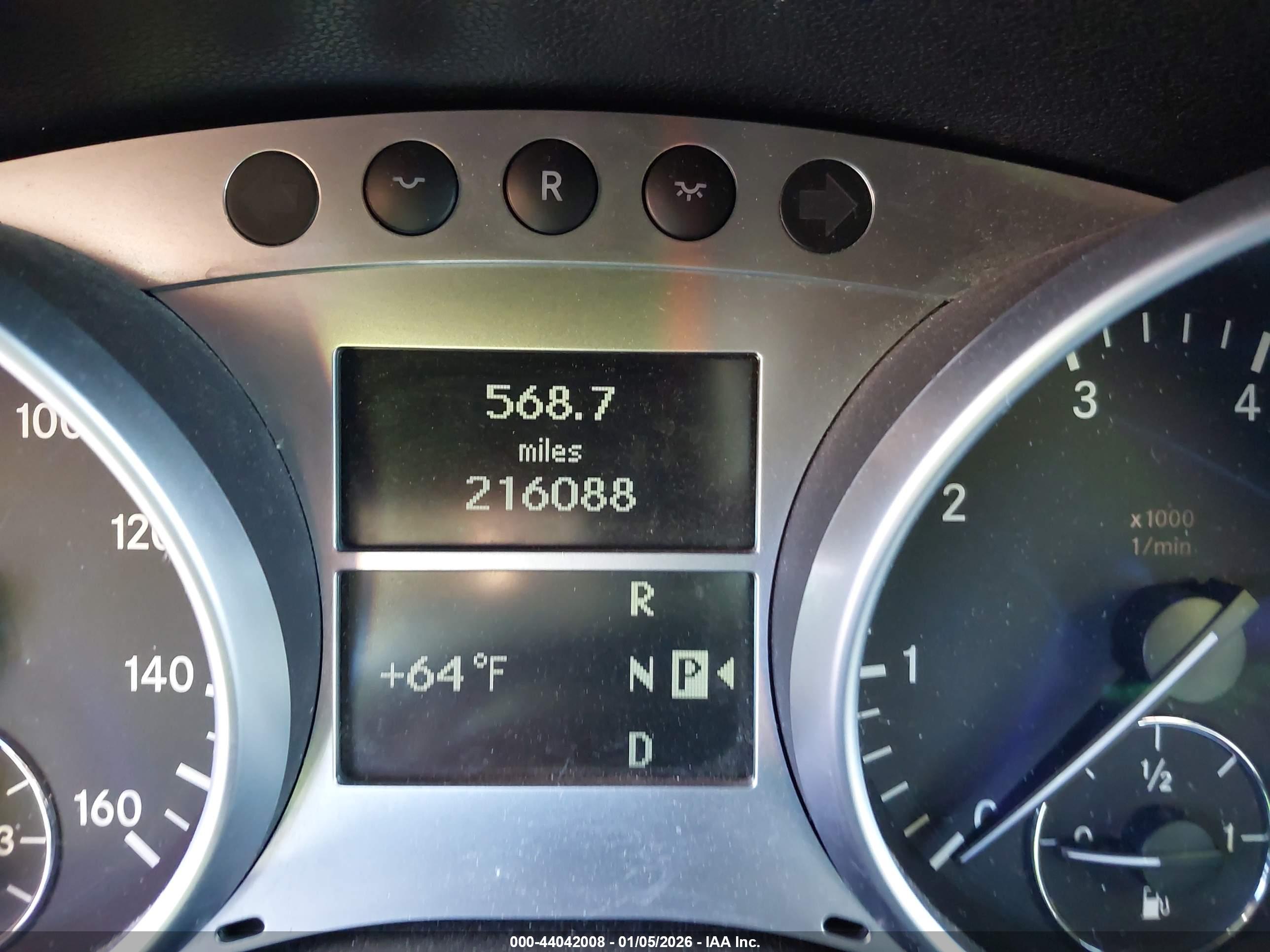 MERCEDES-BENZ ML image 7