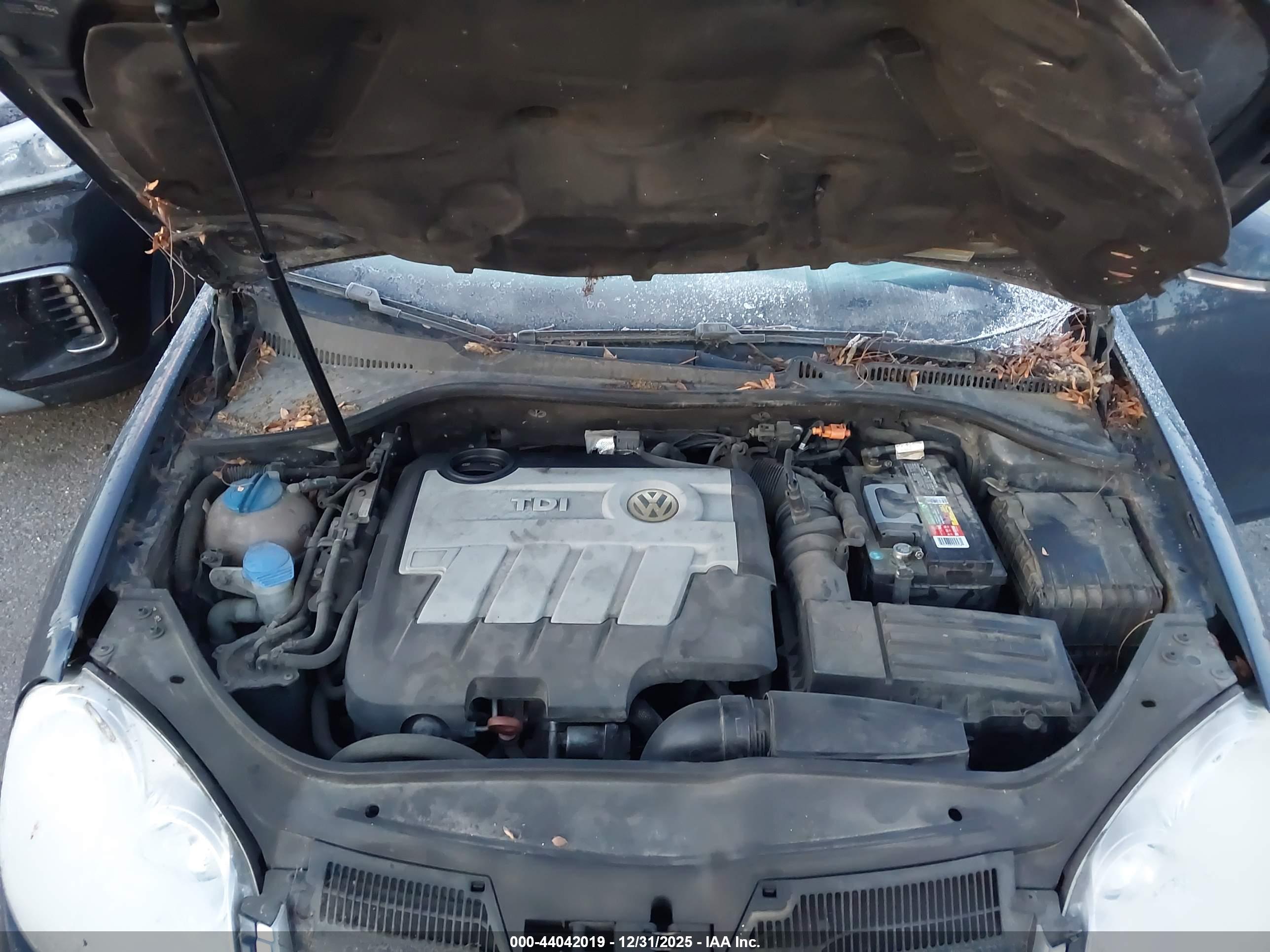 VOLKSWAGEN JETTA image 10