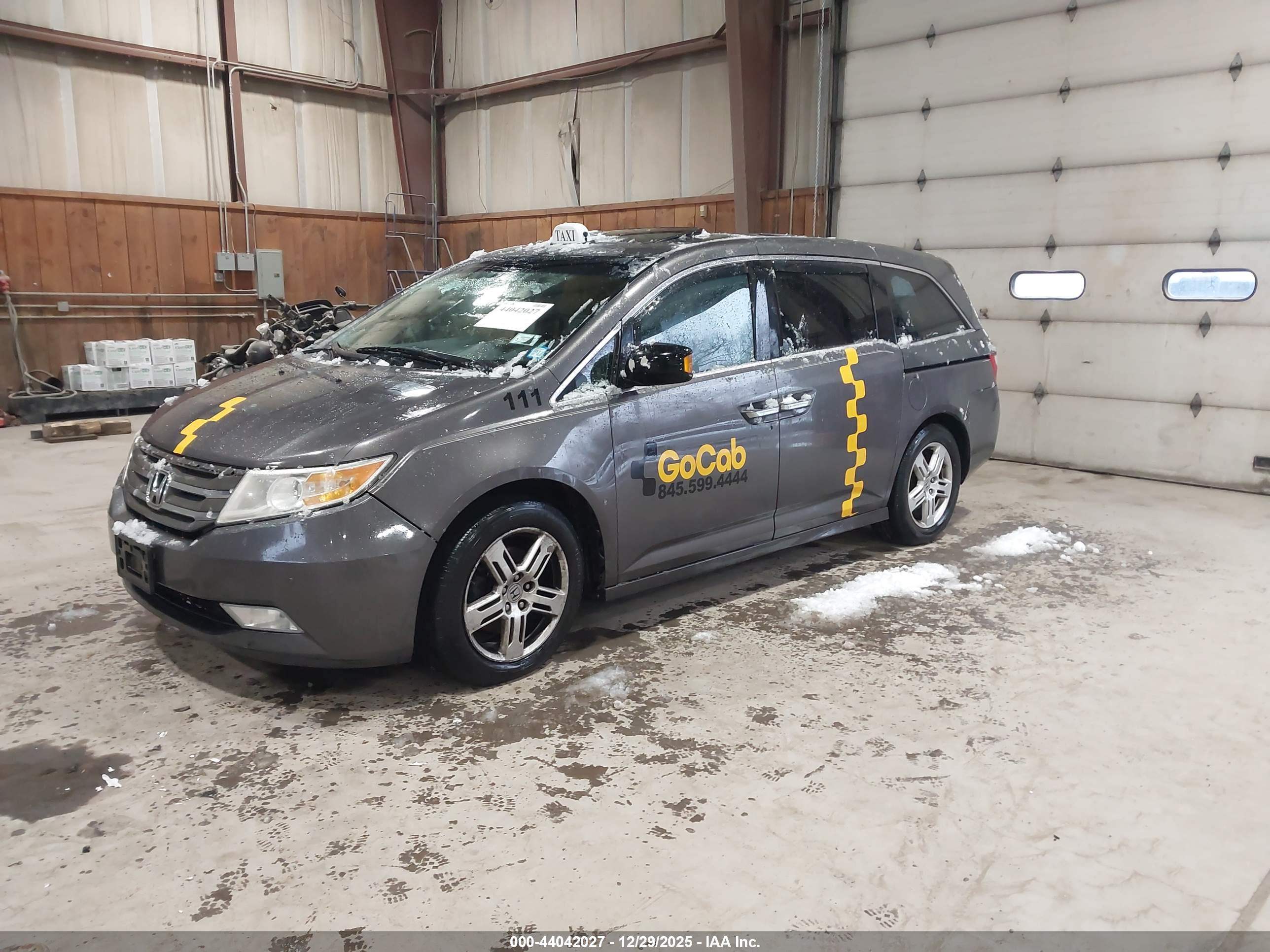 HONDA ODYSSEY image 2