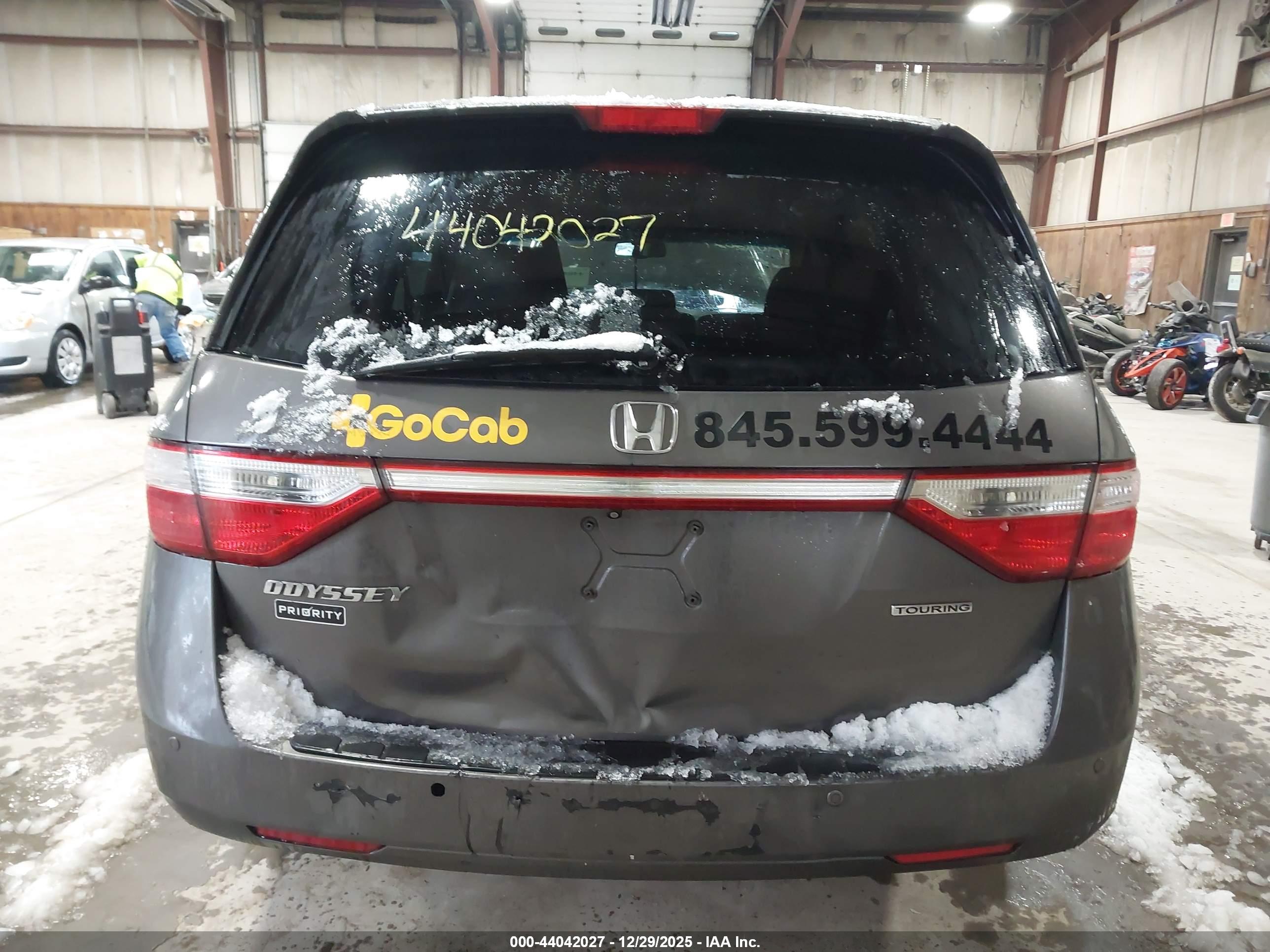 HONDA ODYSSEY image 6