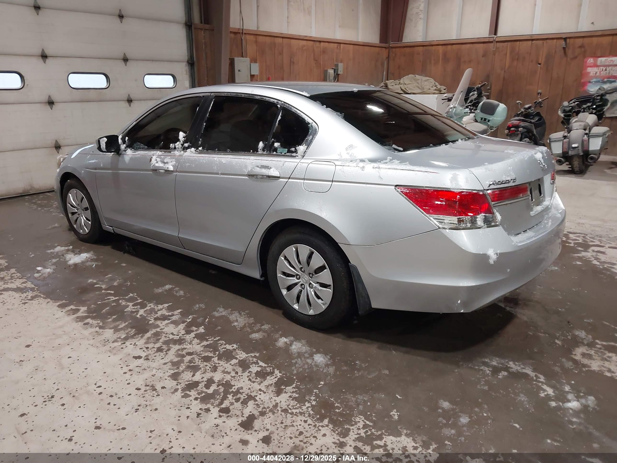 HONDA ACCORD image 3