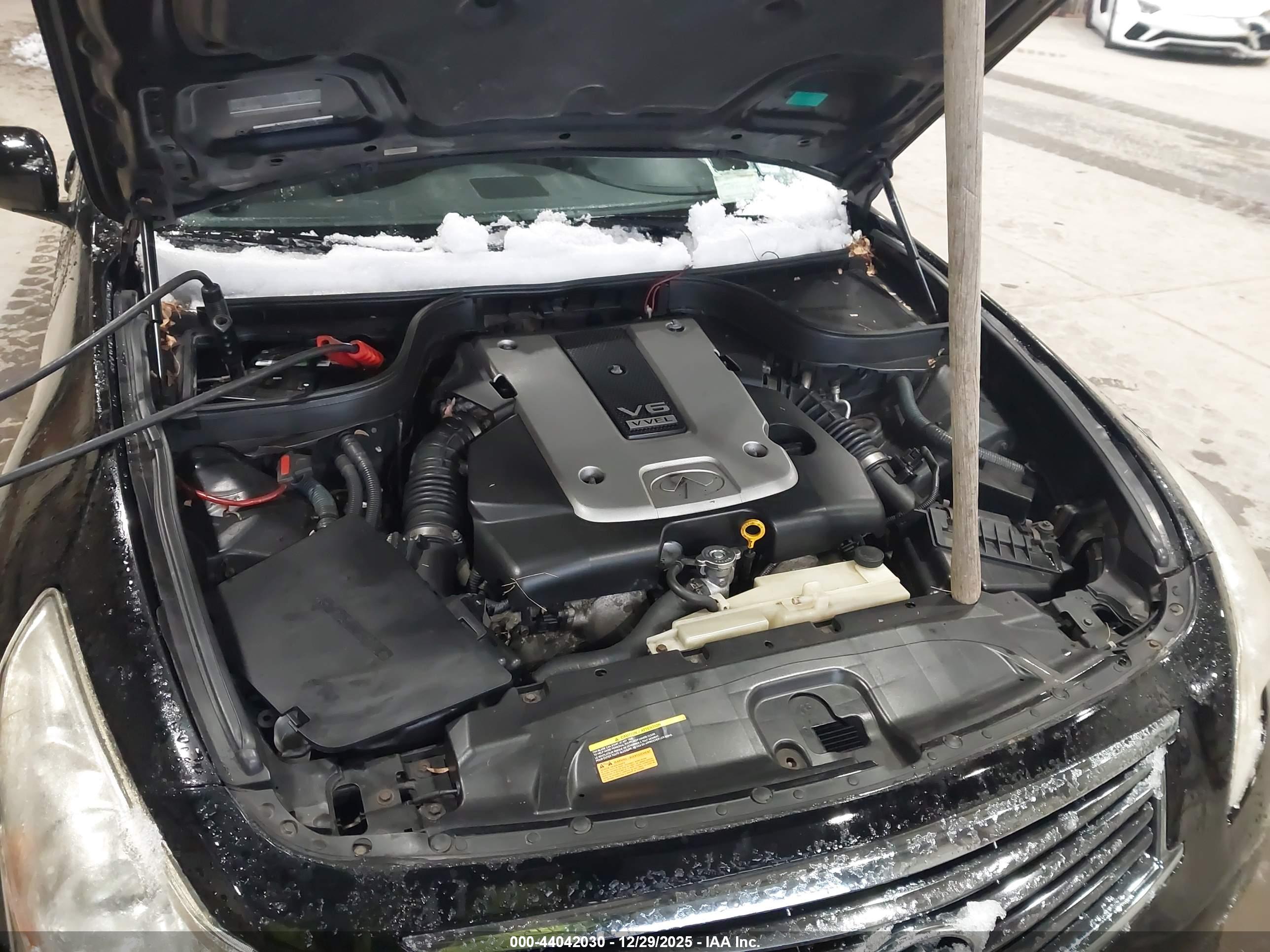 INFINITI G37X image 10