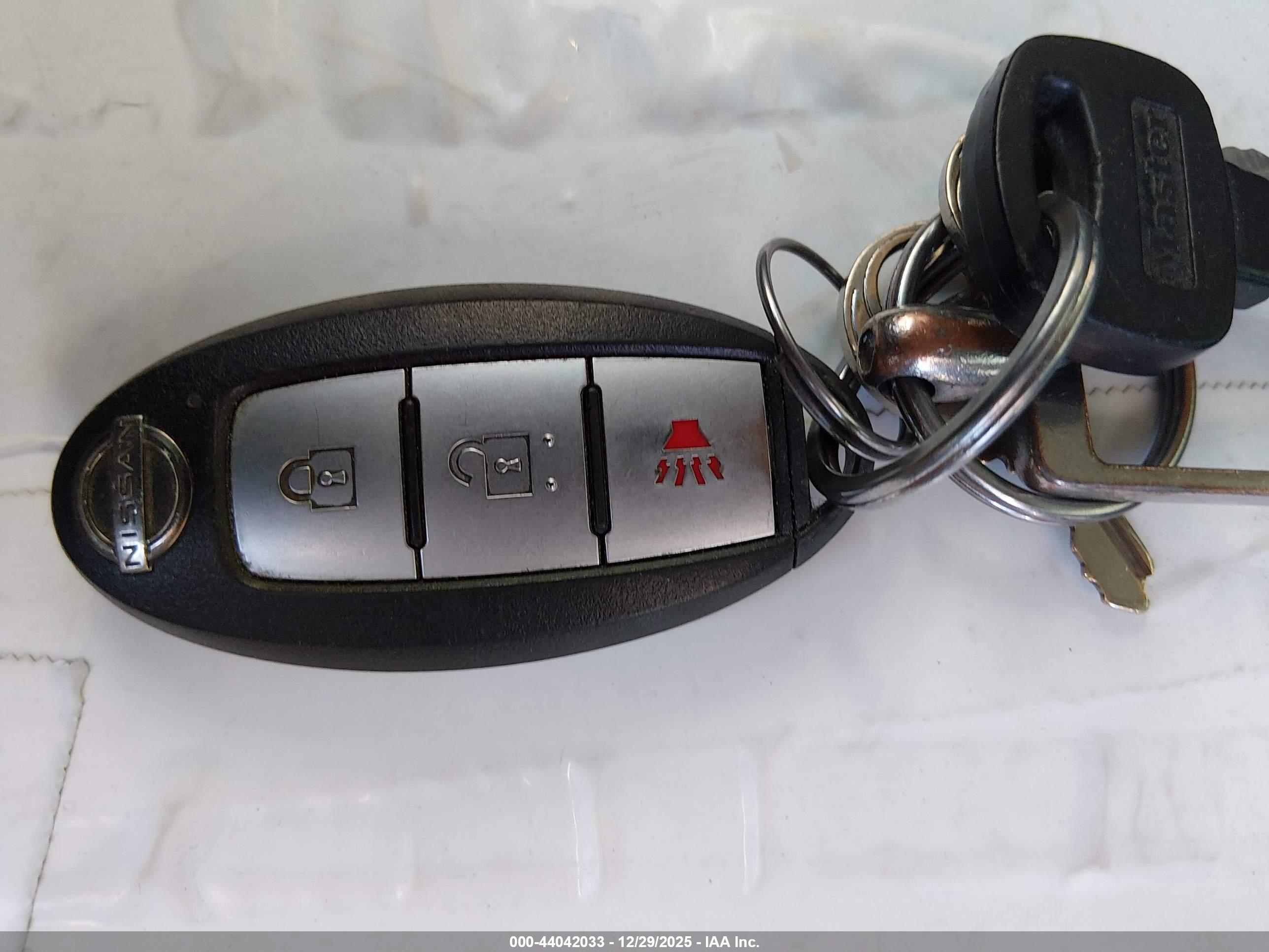 NISSAN ALTIMA image 11
