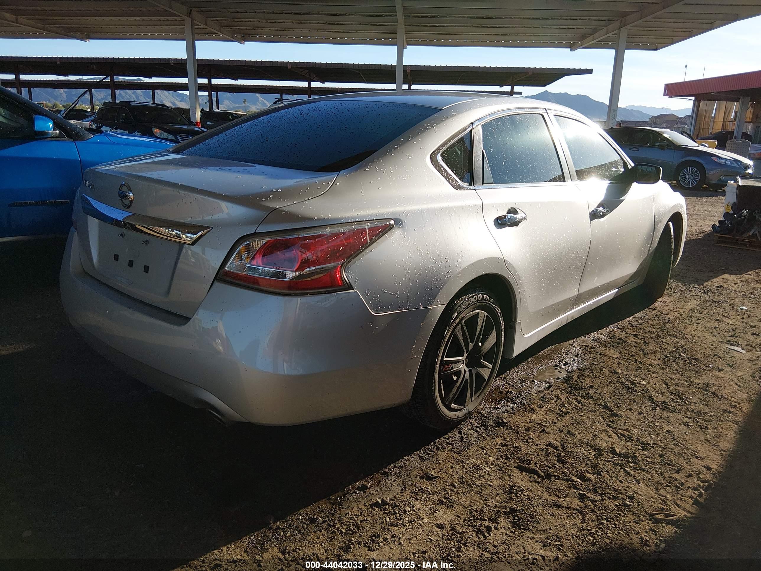 NISSAN ALTIMA image 4