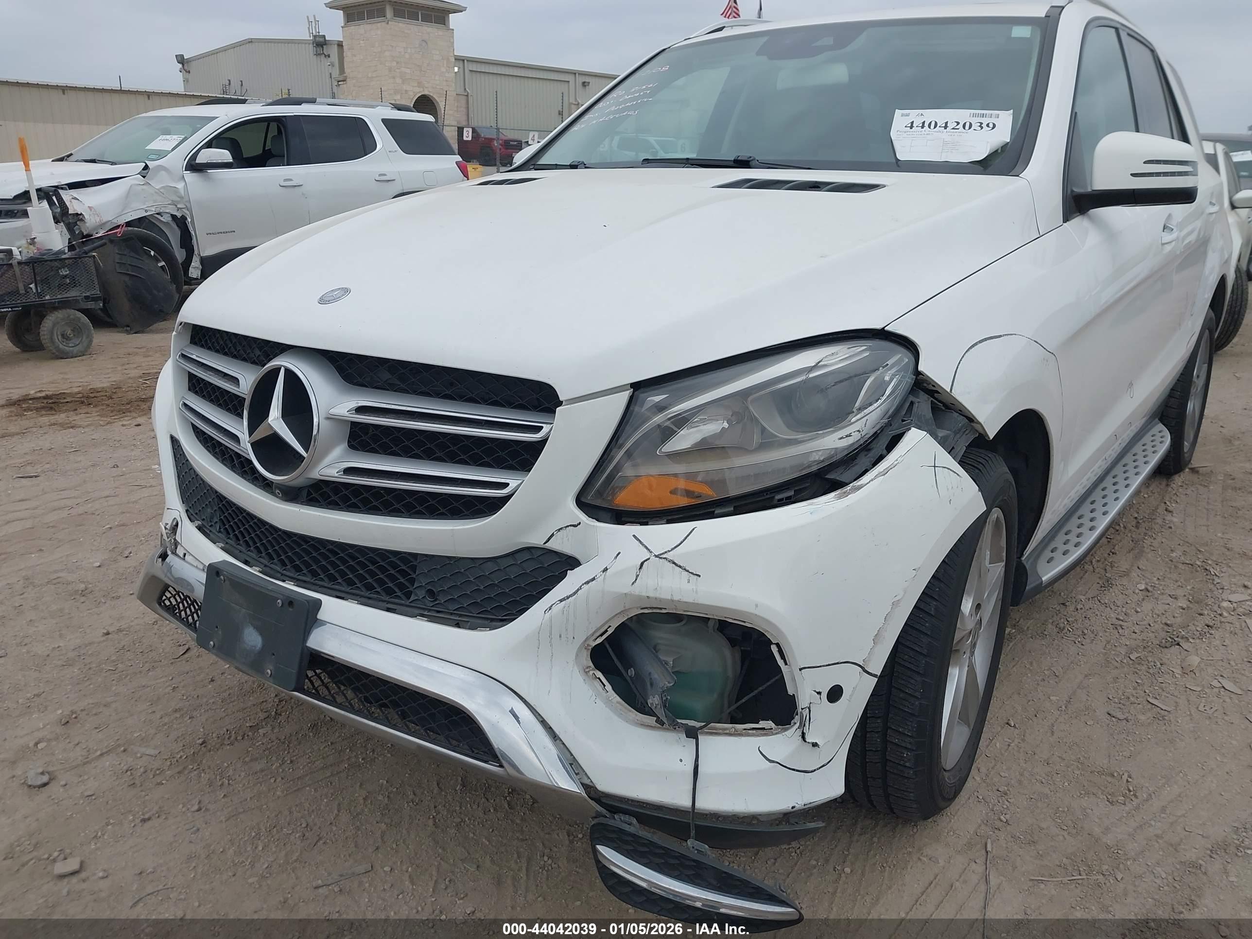MERCEDES-BENZ GLE image 6