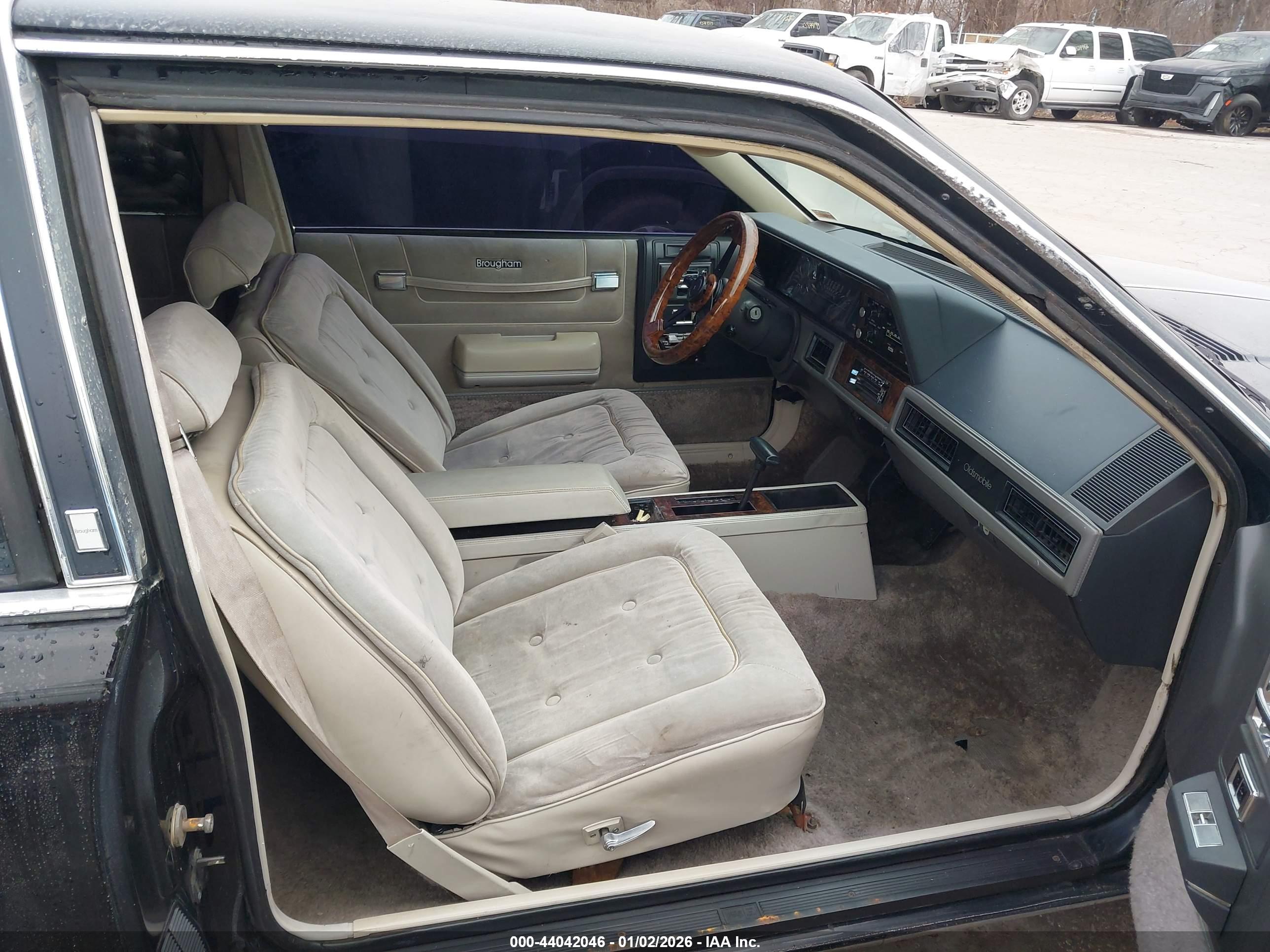 OLDSMOBILE CUTLASS image 5