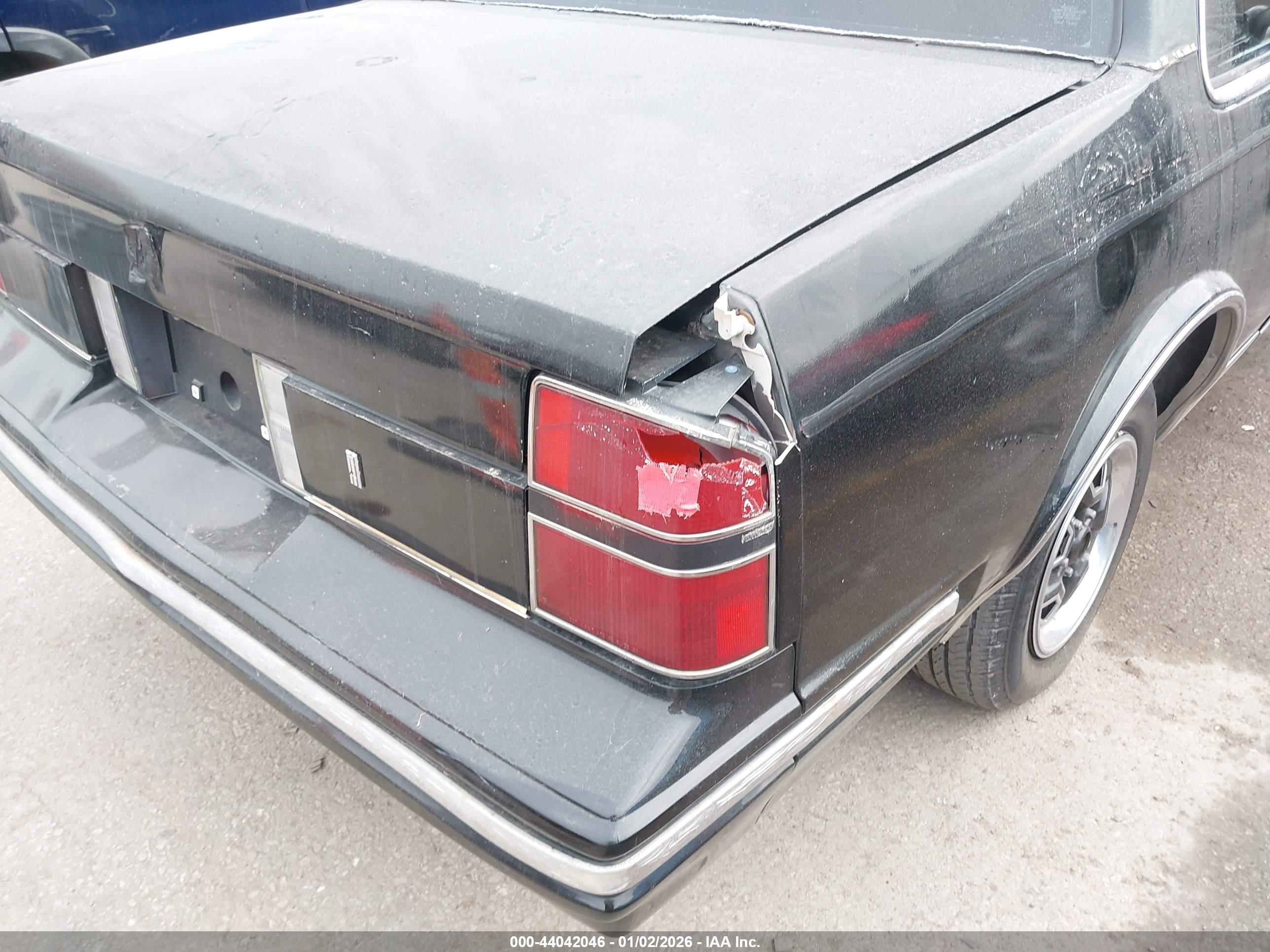 OLDSMOBILE CUTLASS image 6