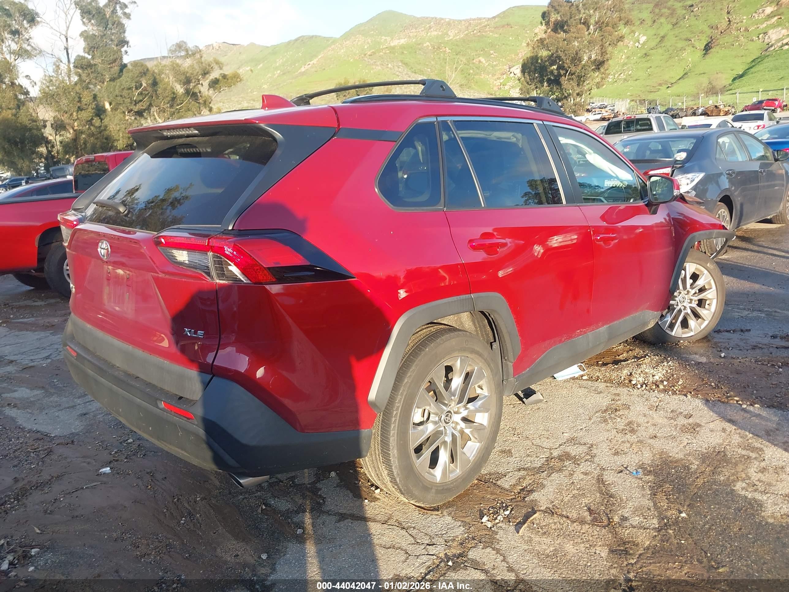 TOYOTA RAV4 image 4