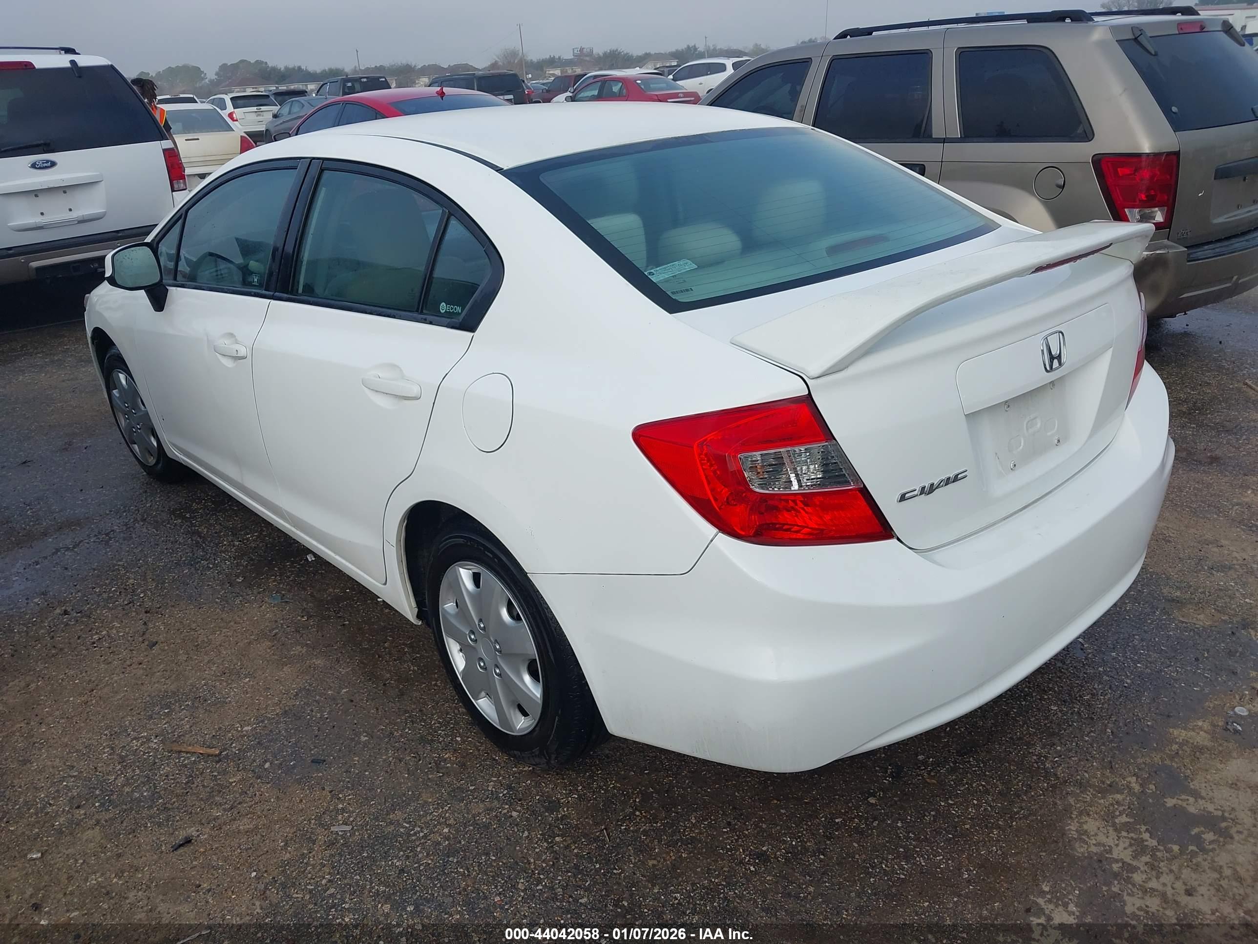 HONDA CIVIC image 3