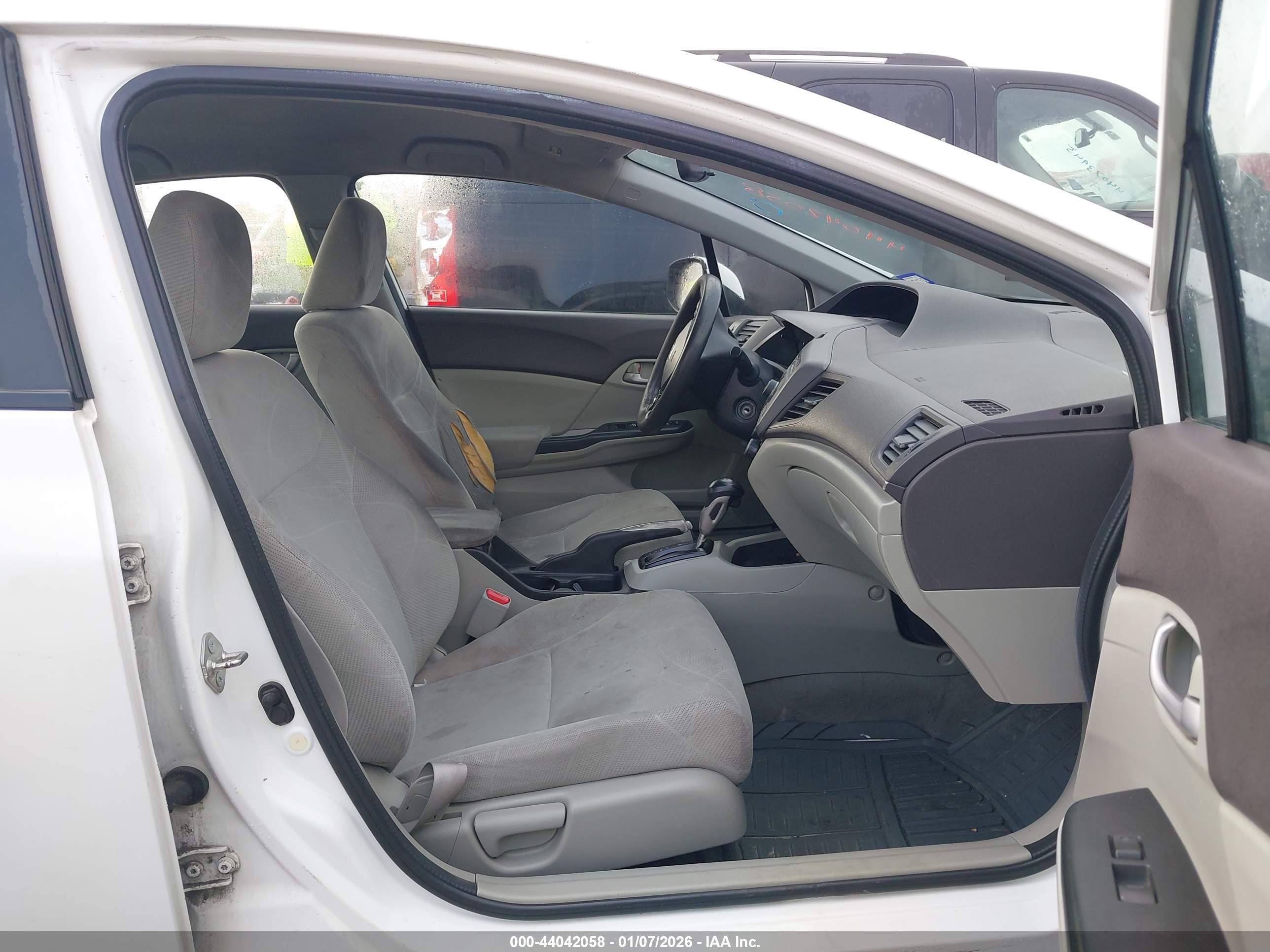 HONDA CIVIC image 5