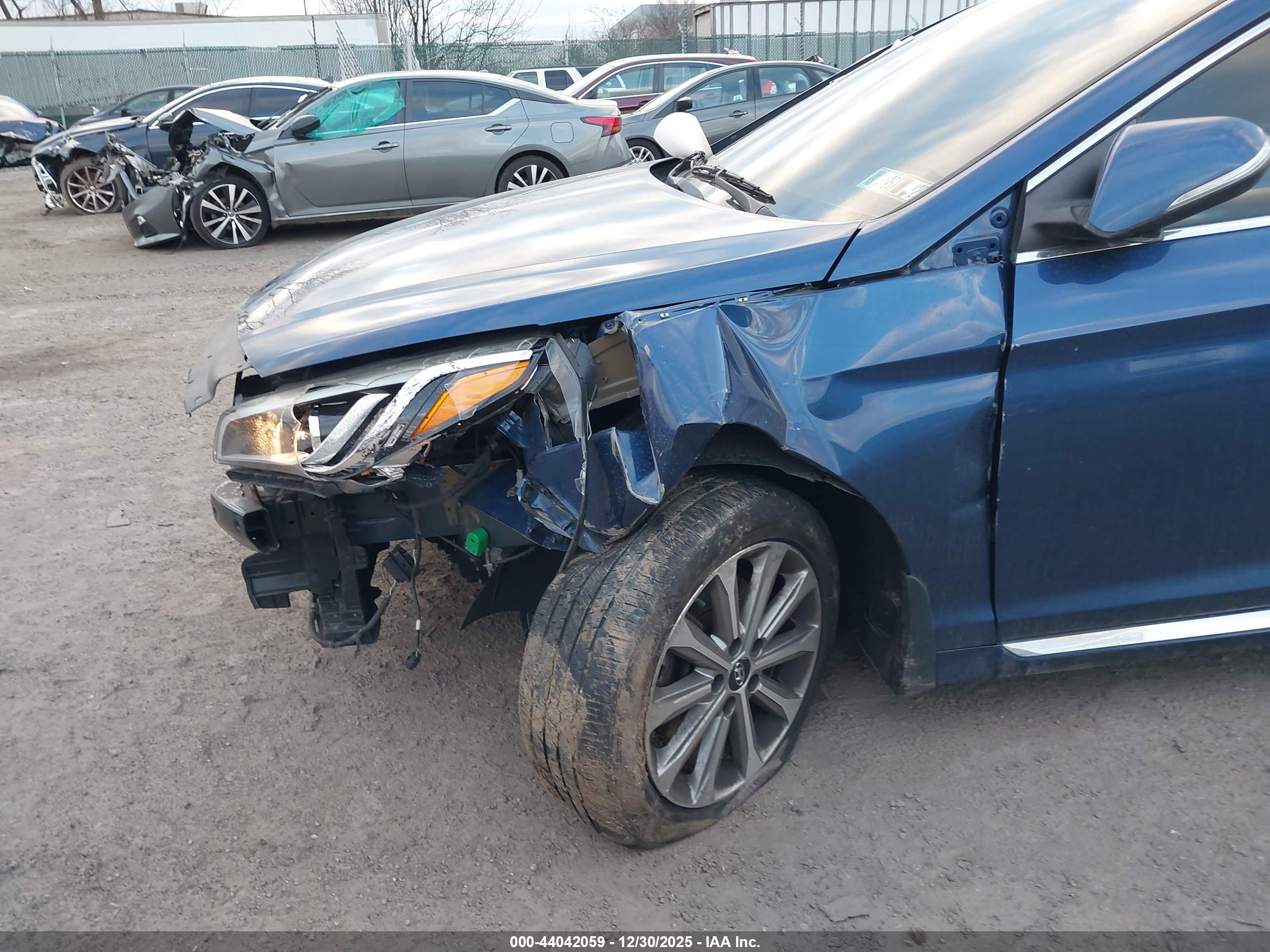 HYUNDAI SONATA image 6