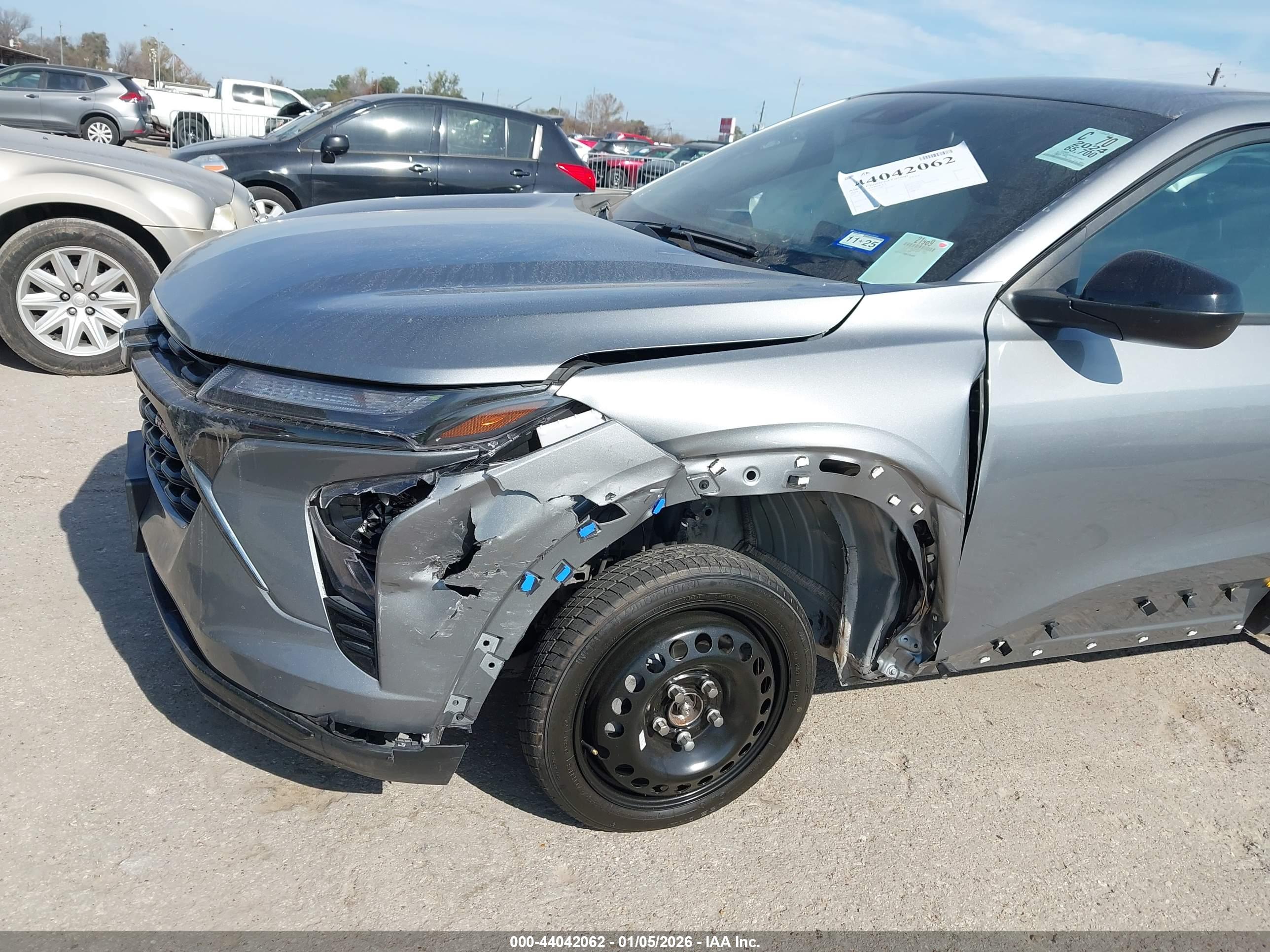 CHEVROLET TRAX image 6