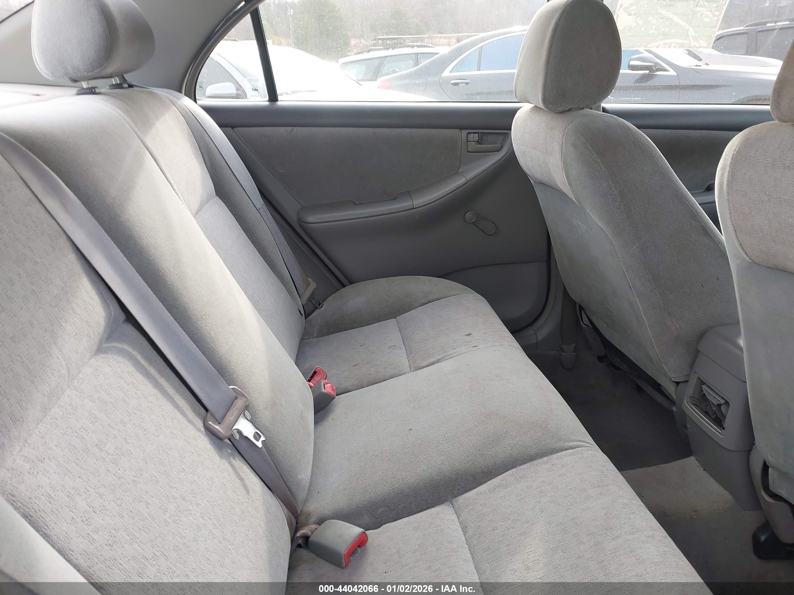 TOYOTA COROLLA image 8
