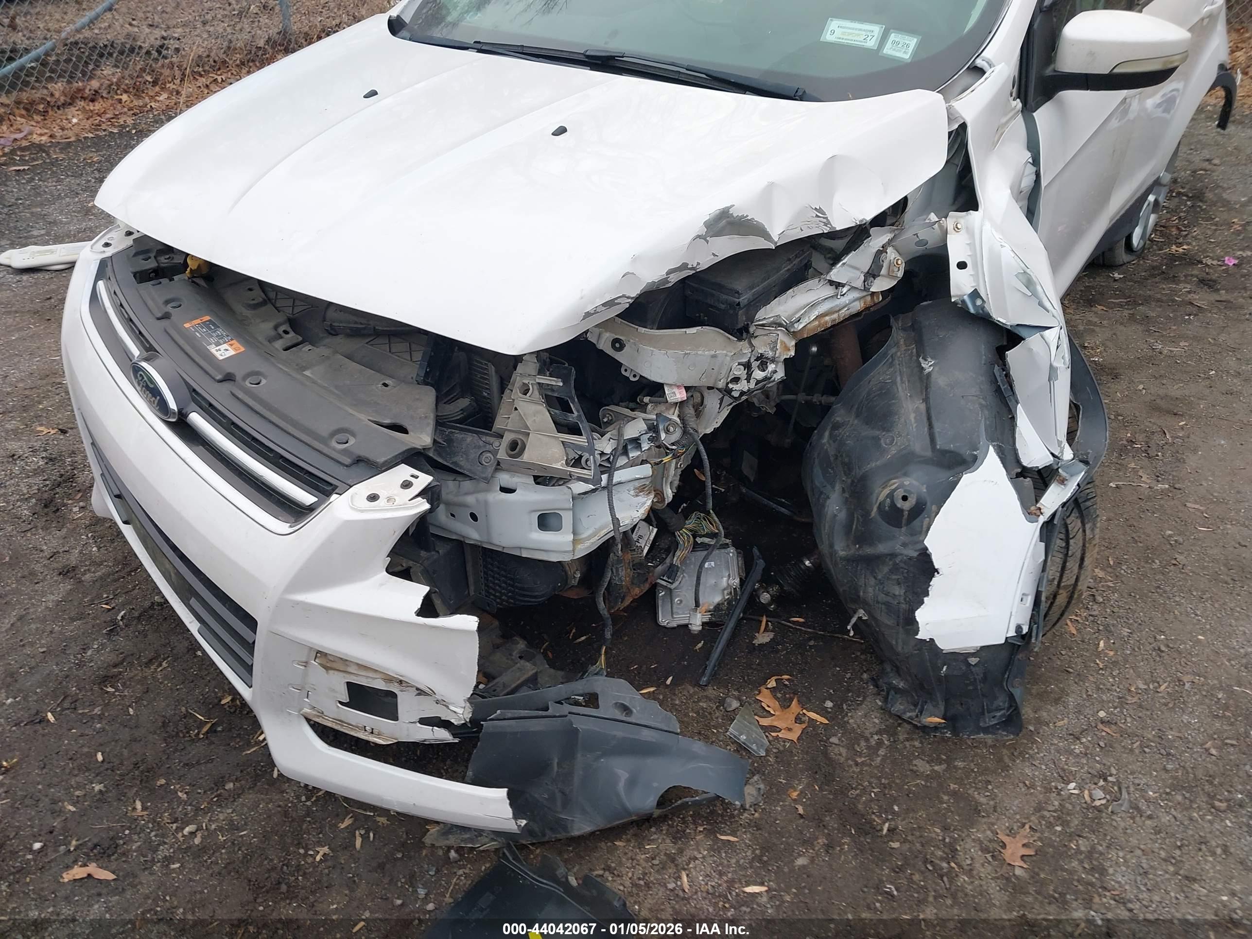 FORD ESCAPE image 6