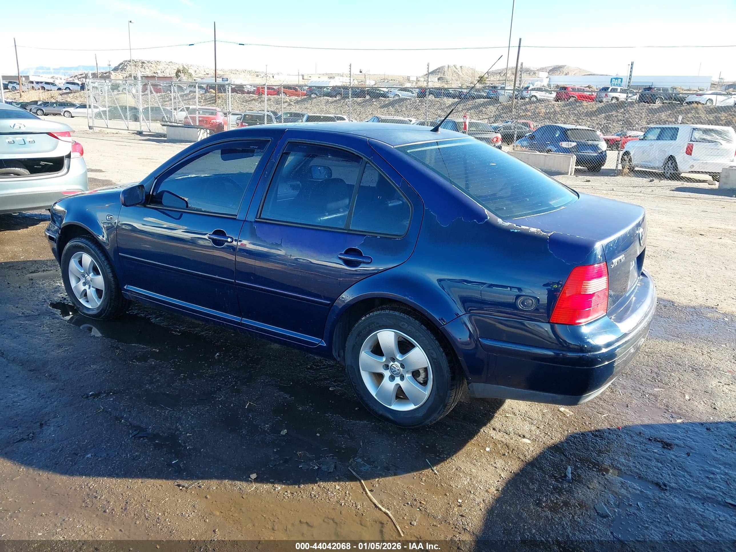 VOLKSWAGEN JETTA image 3