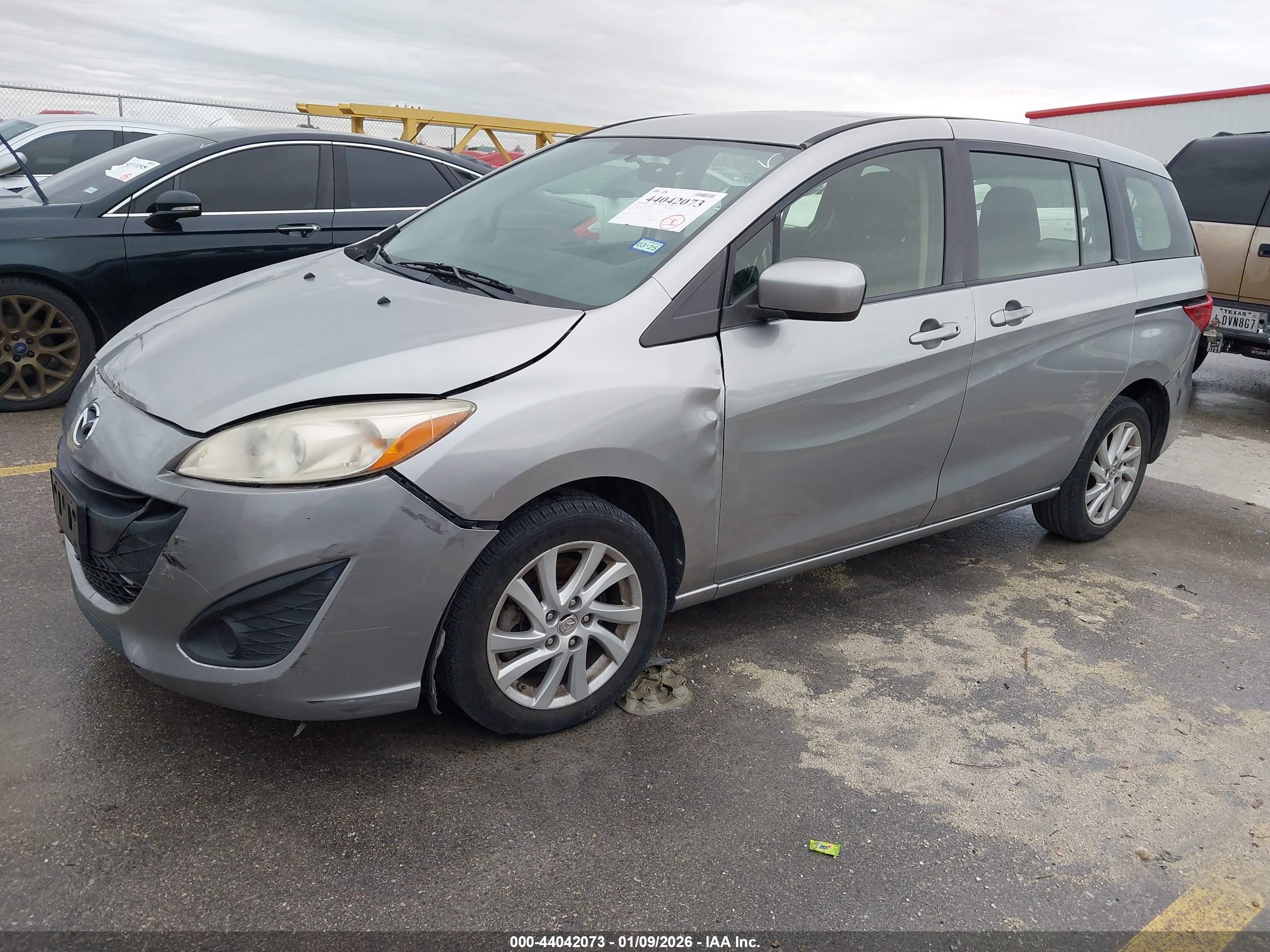 MAZDA MAZDA5 image 2
