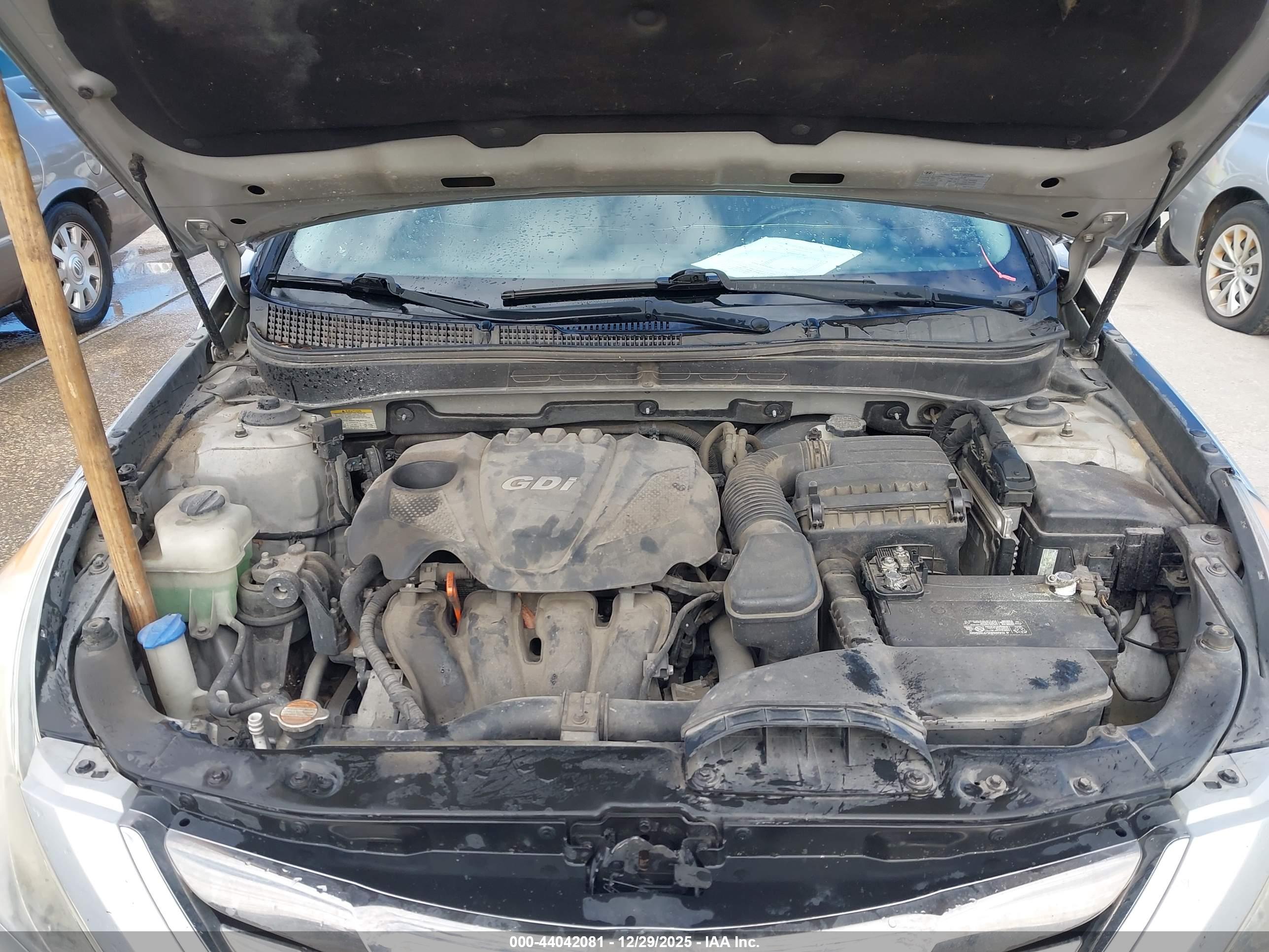 HYUNDAI SONATA image 10
