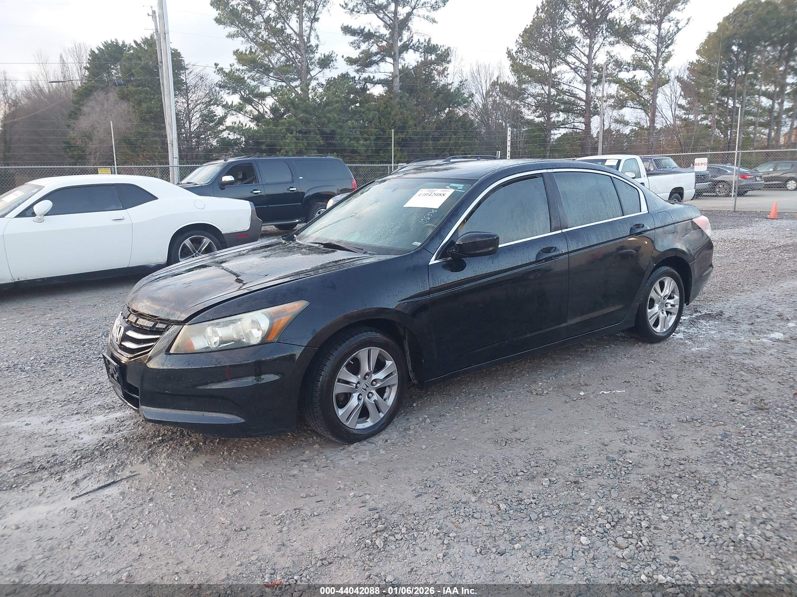 HONDA ACCORD image 2