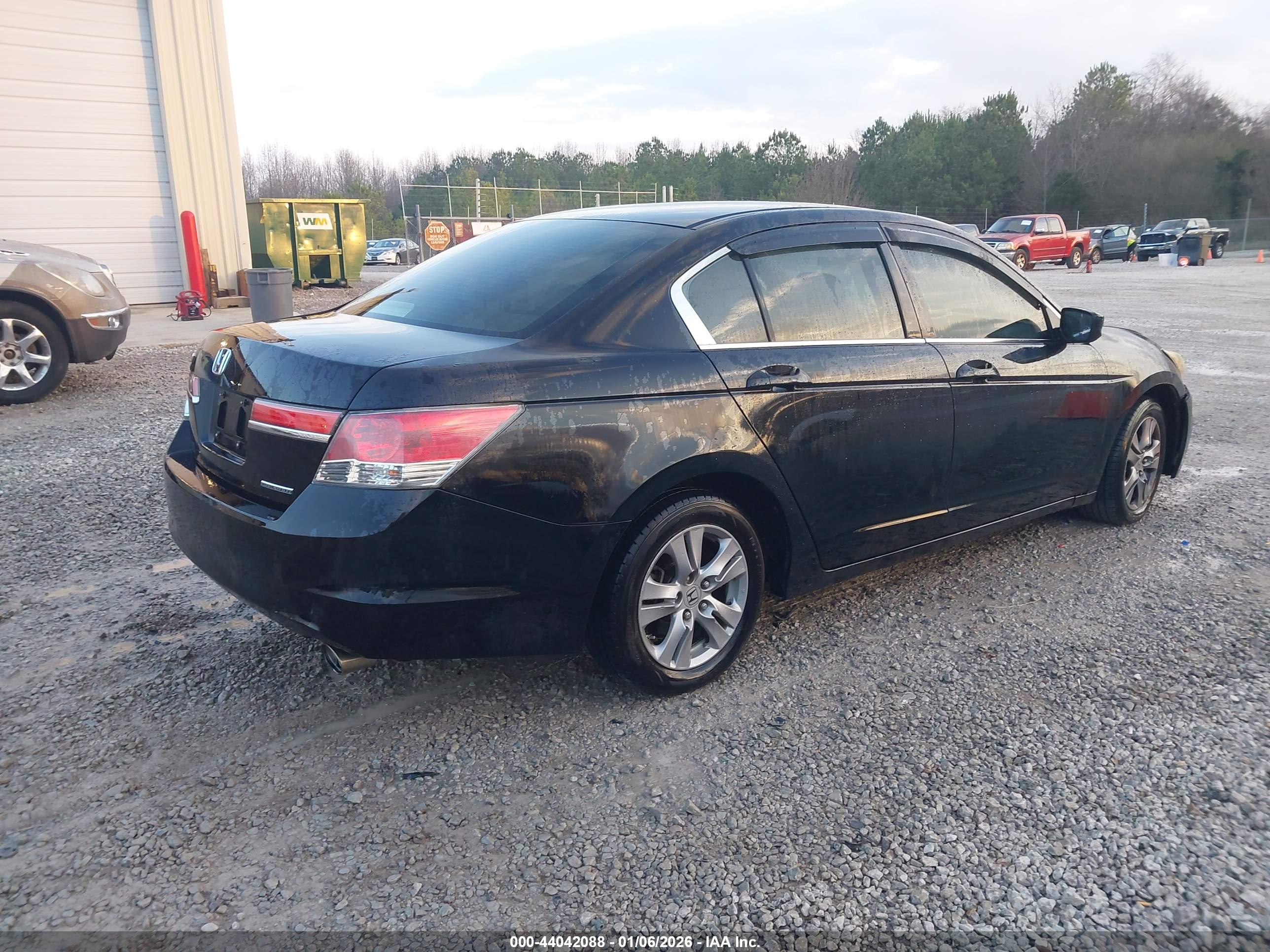 HONDA ACCORD image 4