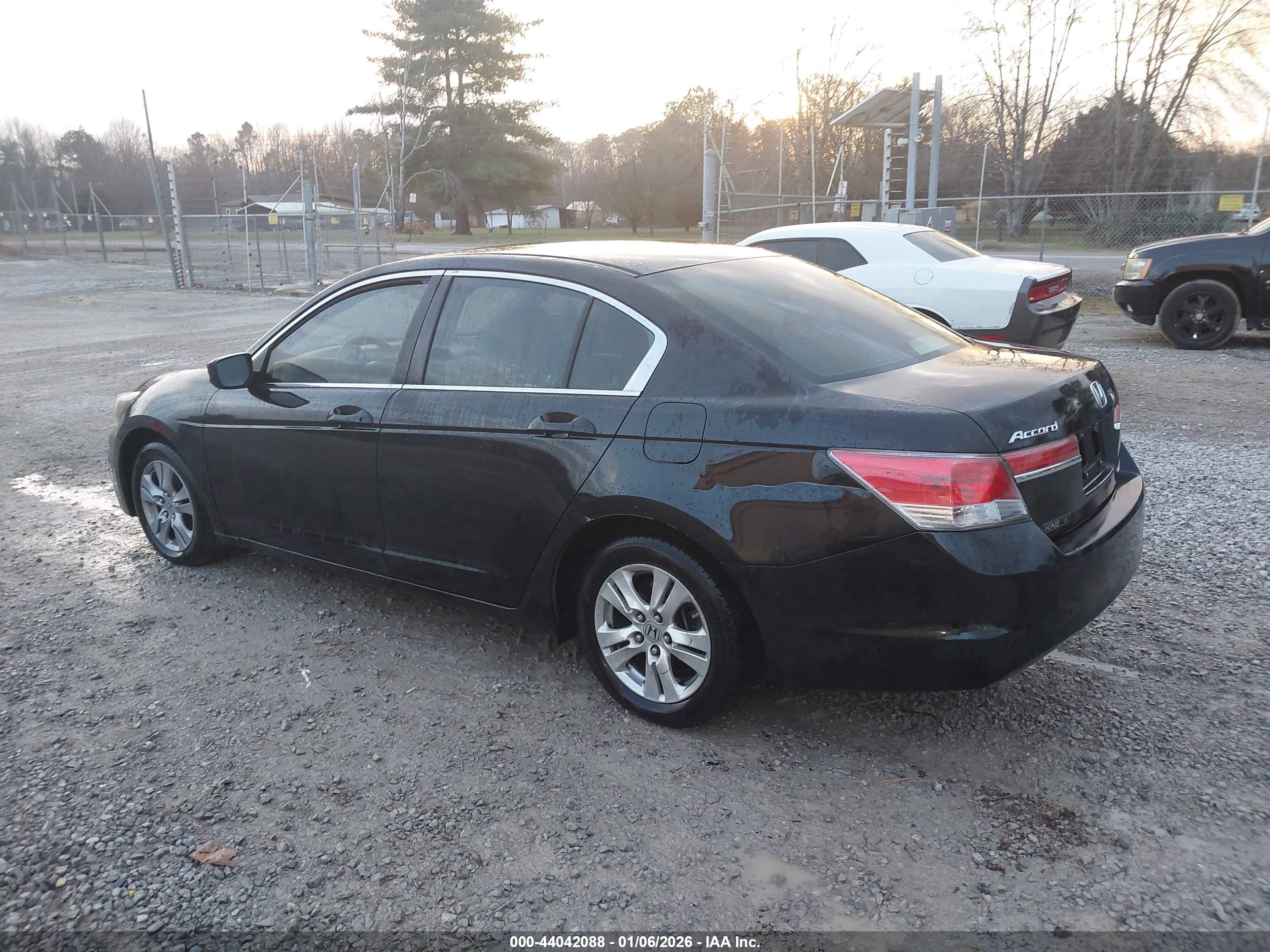 HONDA ACCORD image 6