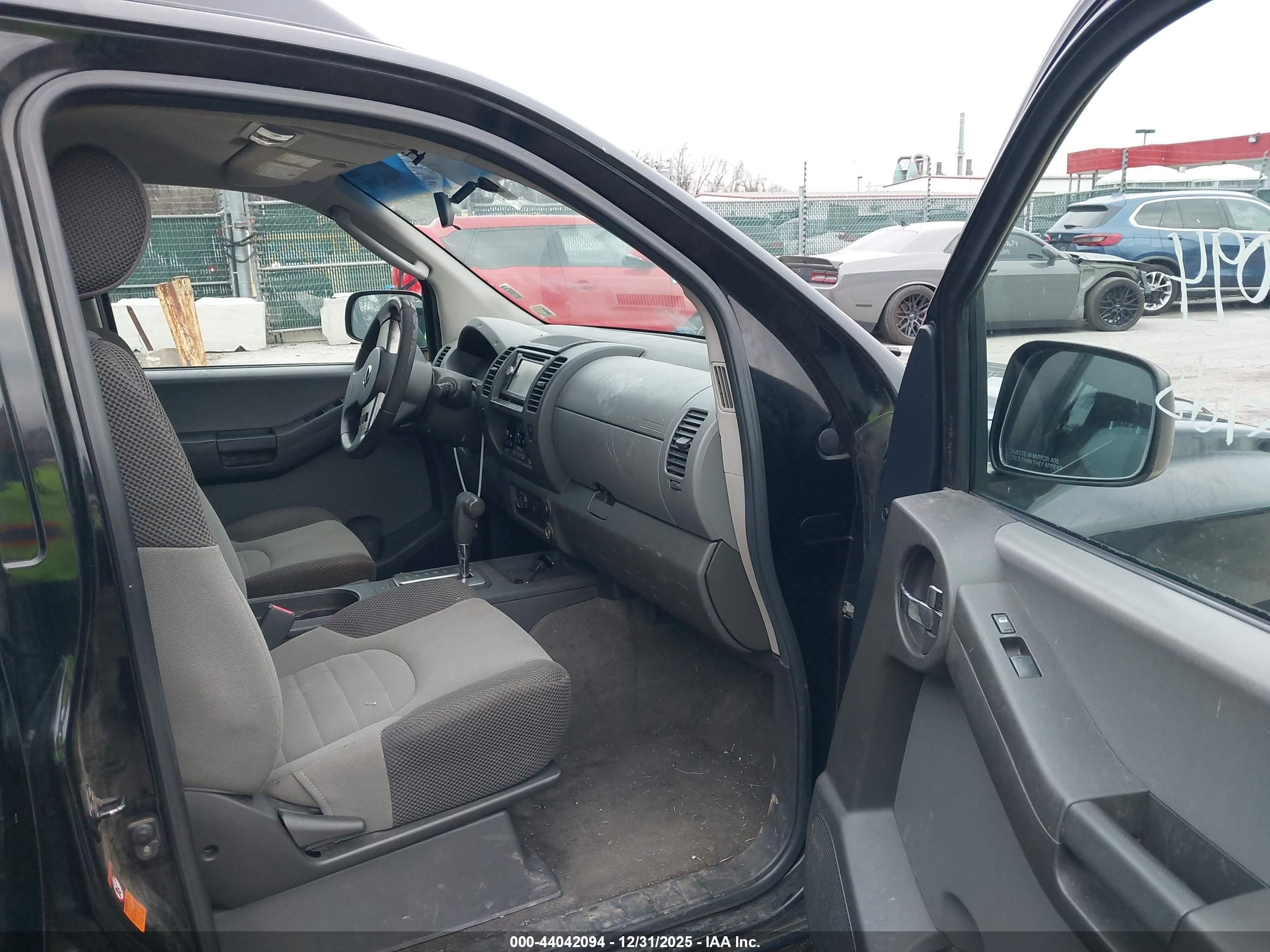 NISSAN XTERRA image 5