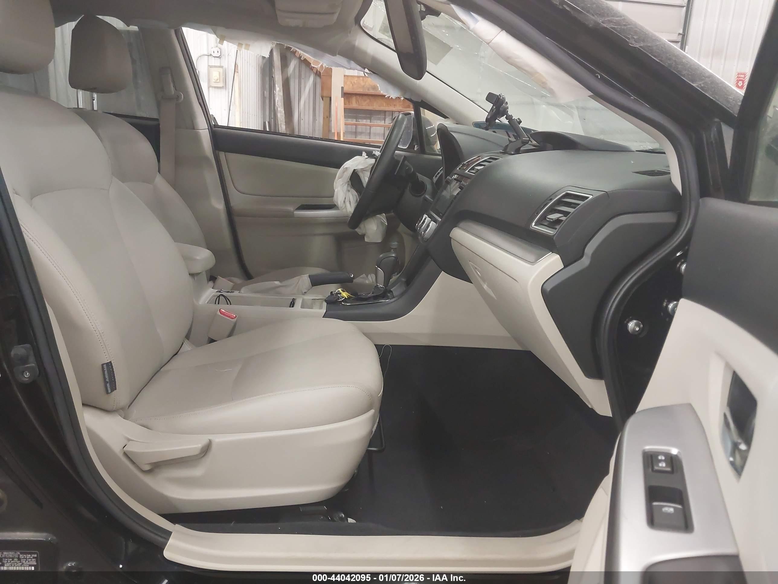 SUBARU XV image 5