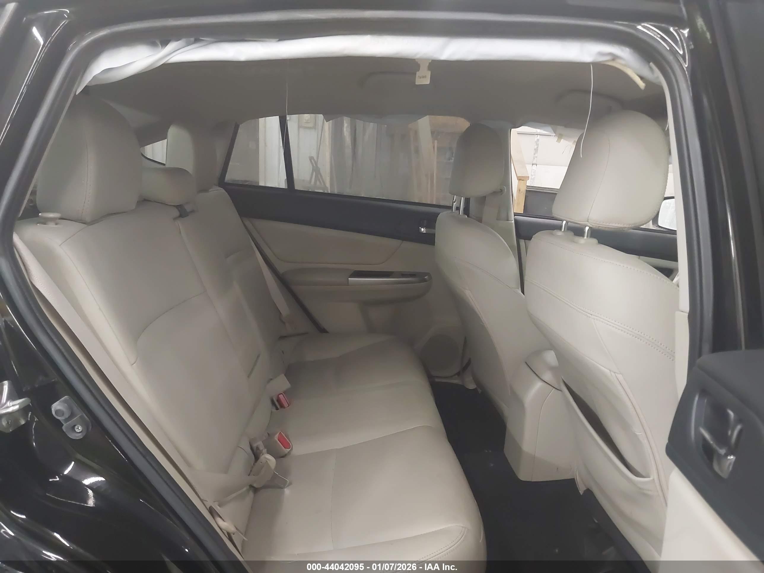 SUBARU XV image 8