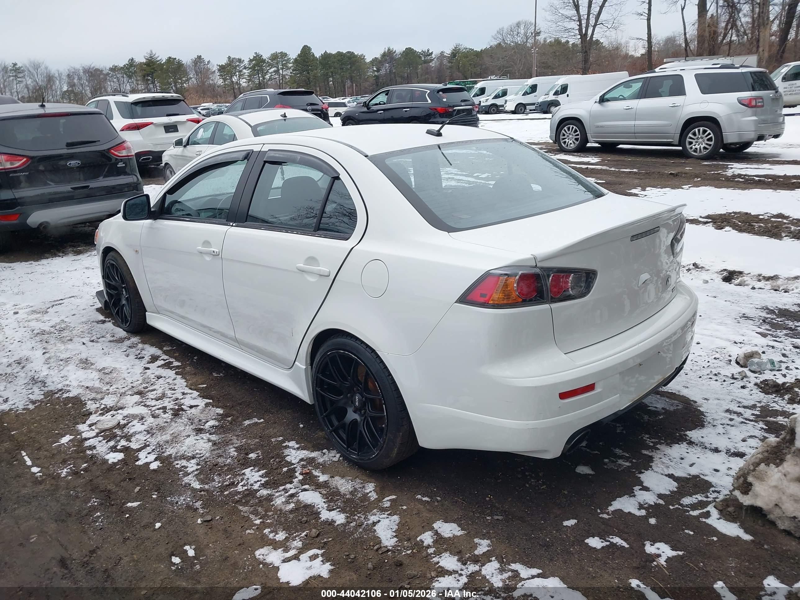 MITSUBISHI LANCER image 3