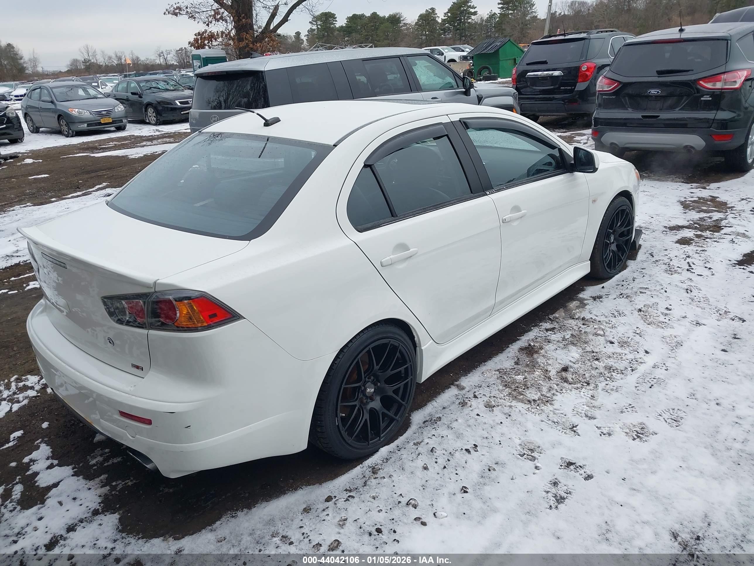 MITSUBISHI LANCER image 4