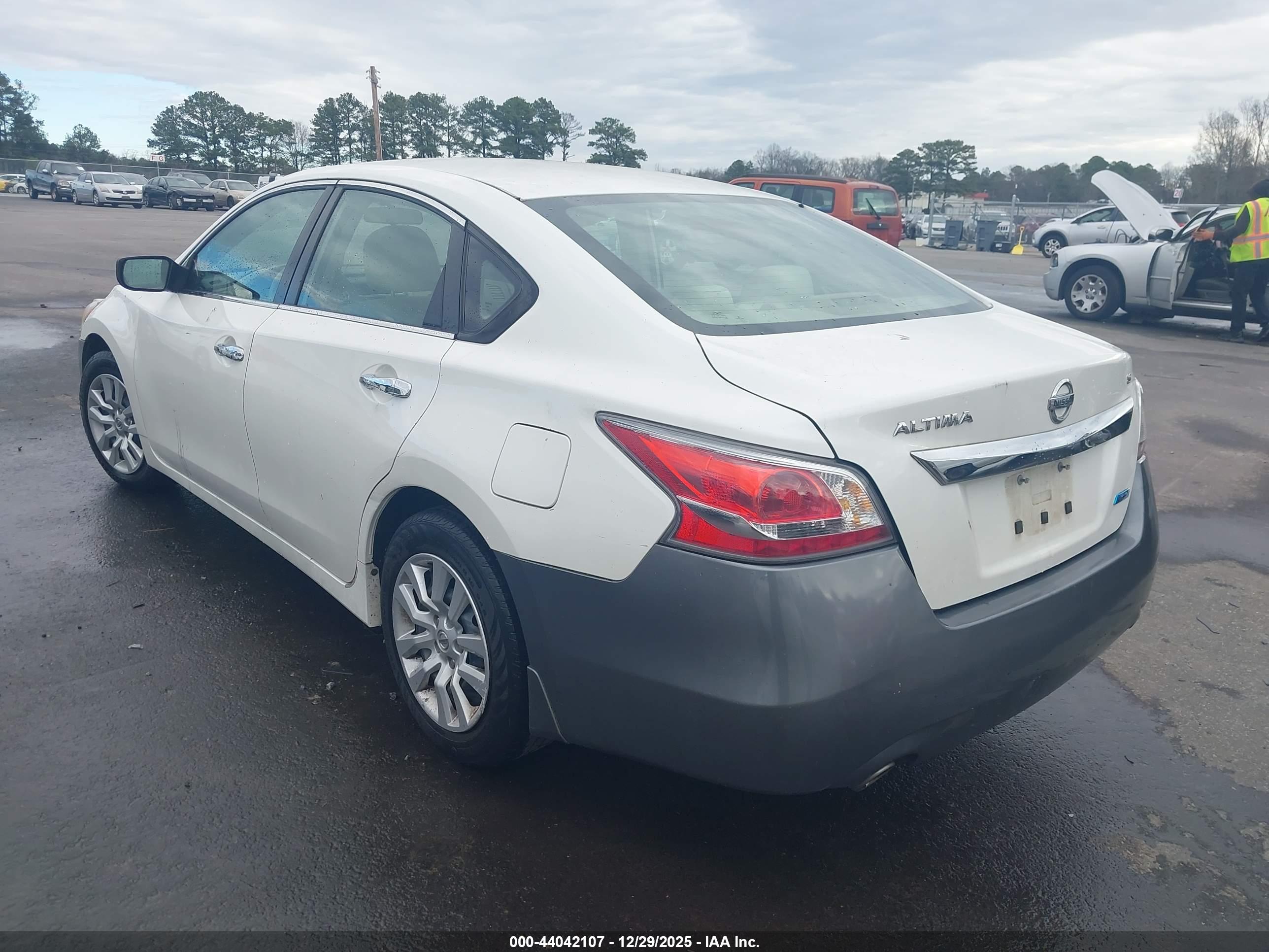 NISSAN ALTIMA image 3