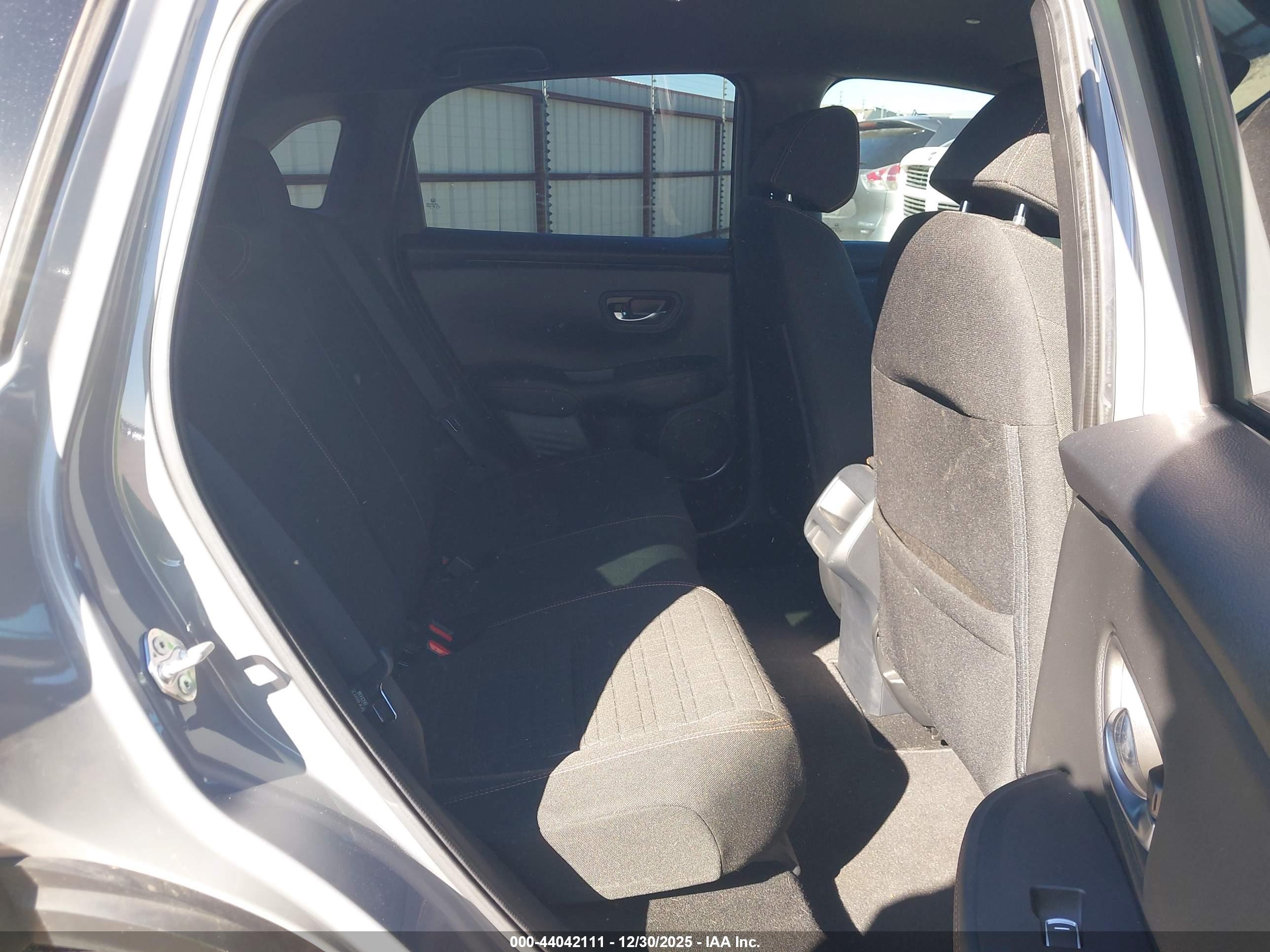 HONDA HR-V image 8
