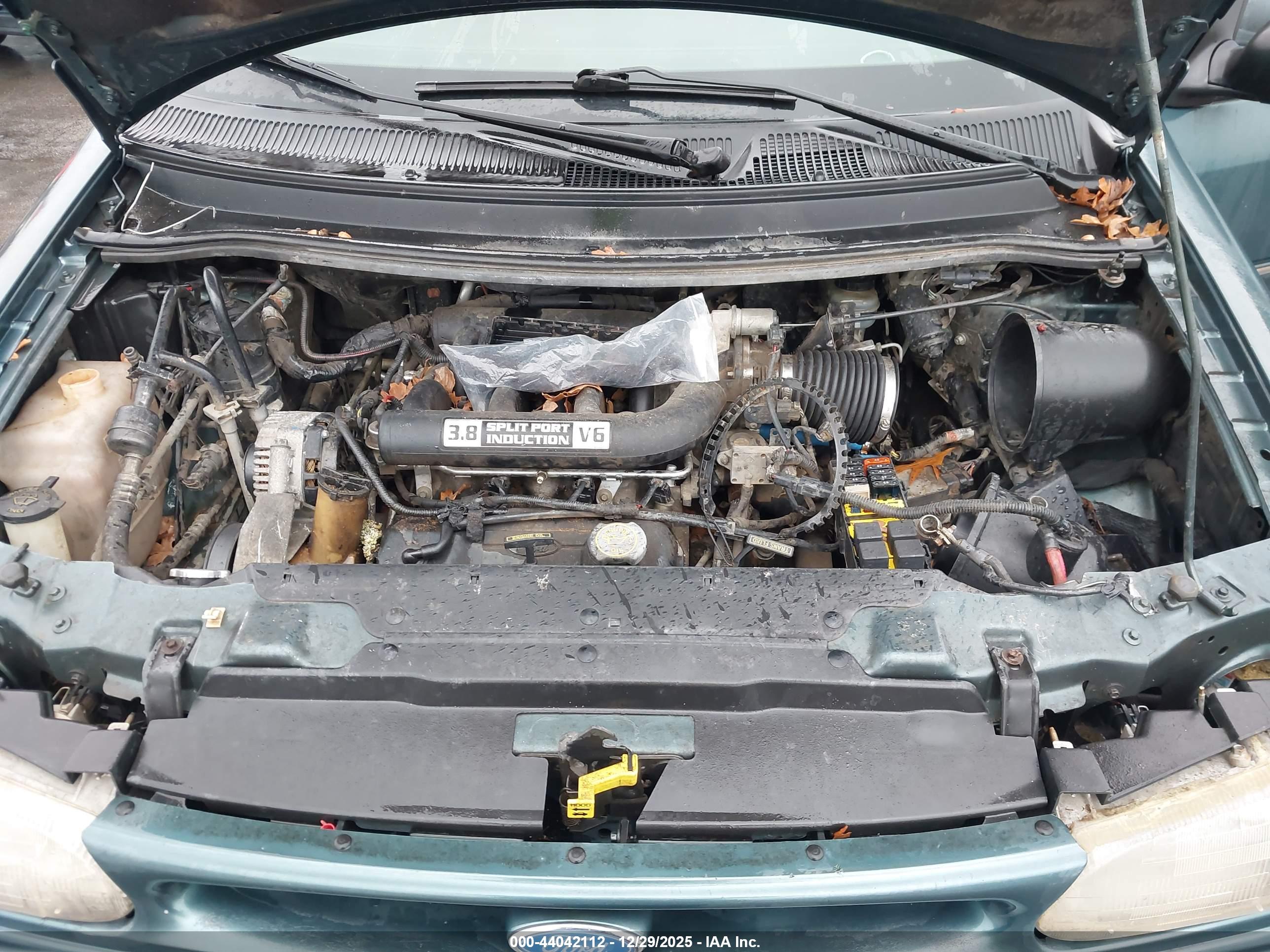 FORD WINDSTAR image 10