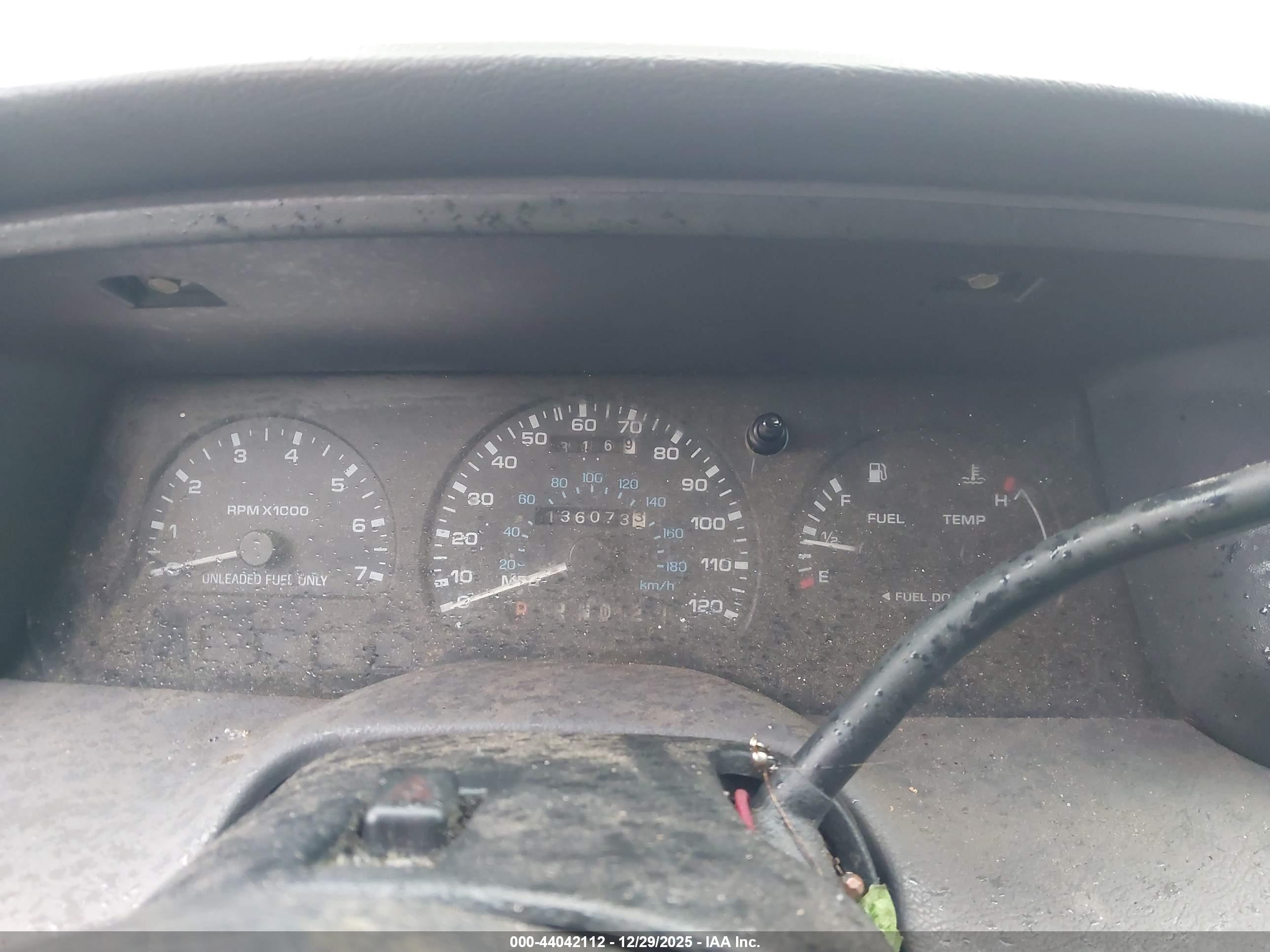 FORD WINDSTAR image 7