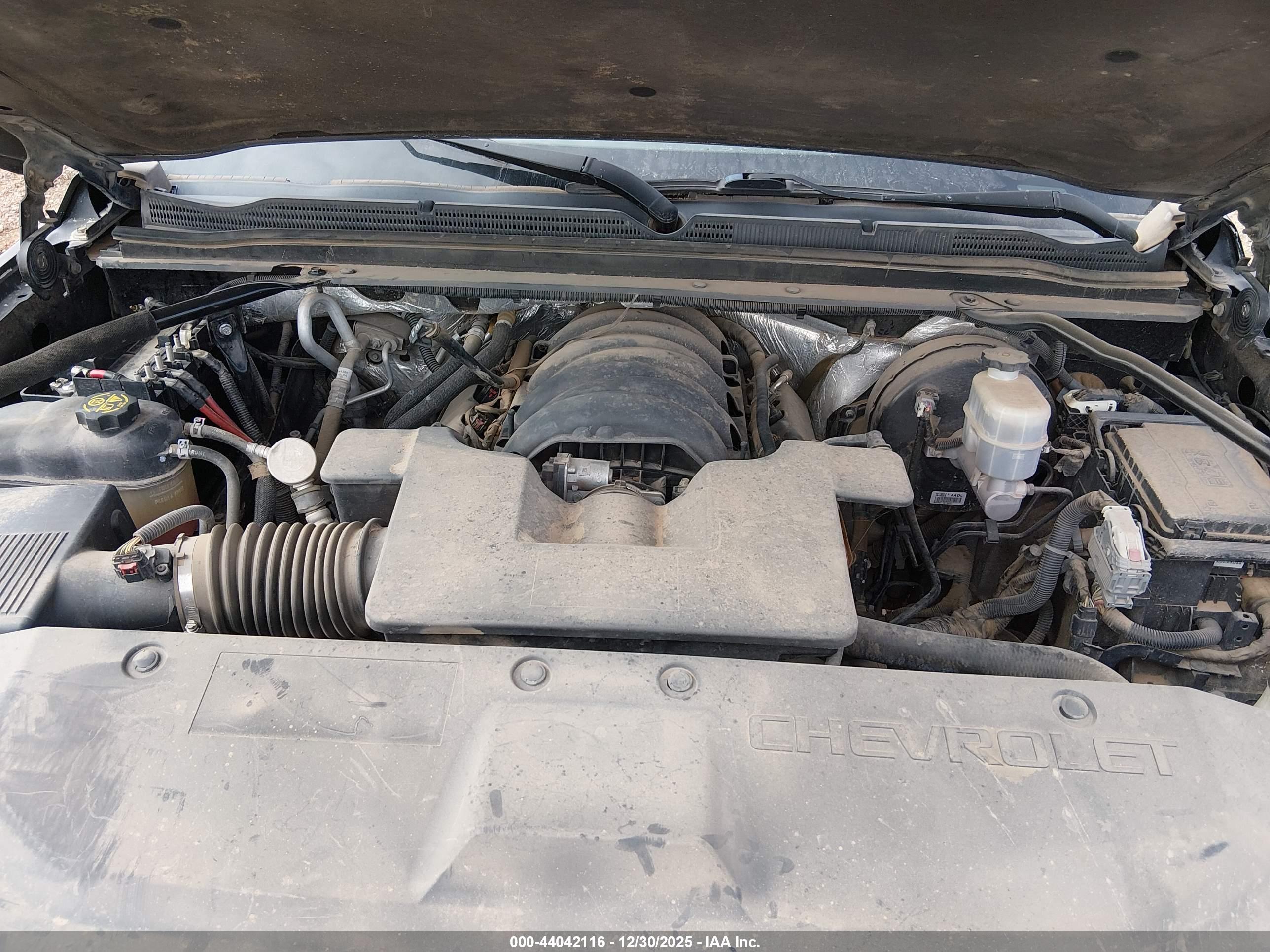 CHEVROLET SUBURBAN image 10