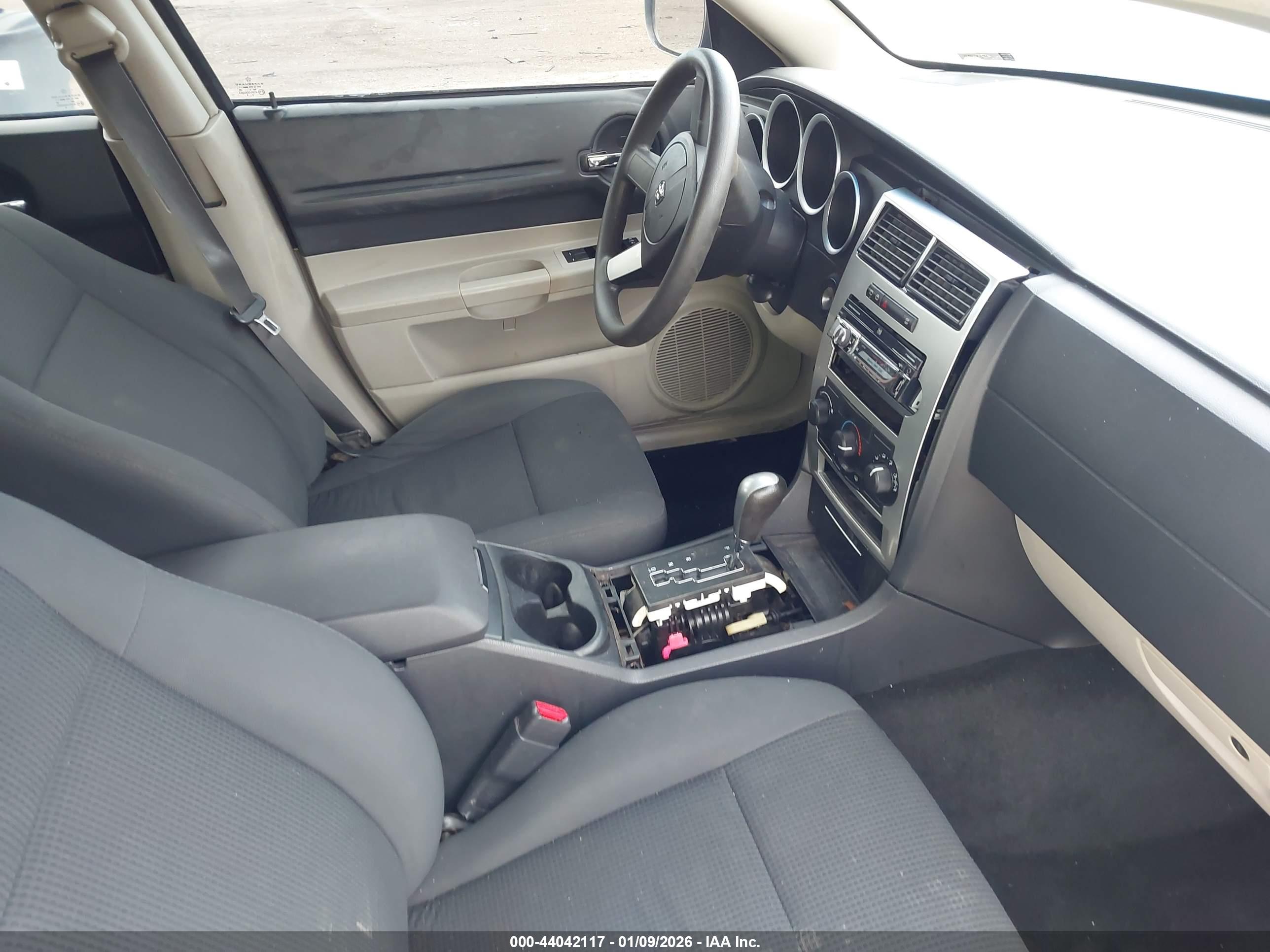 DODGE MAGNUM image 5