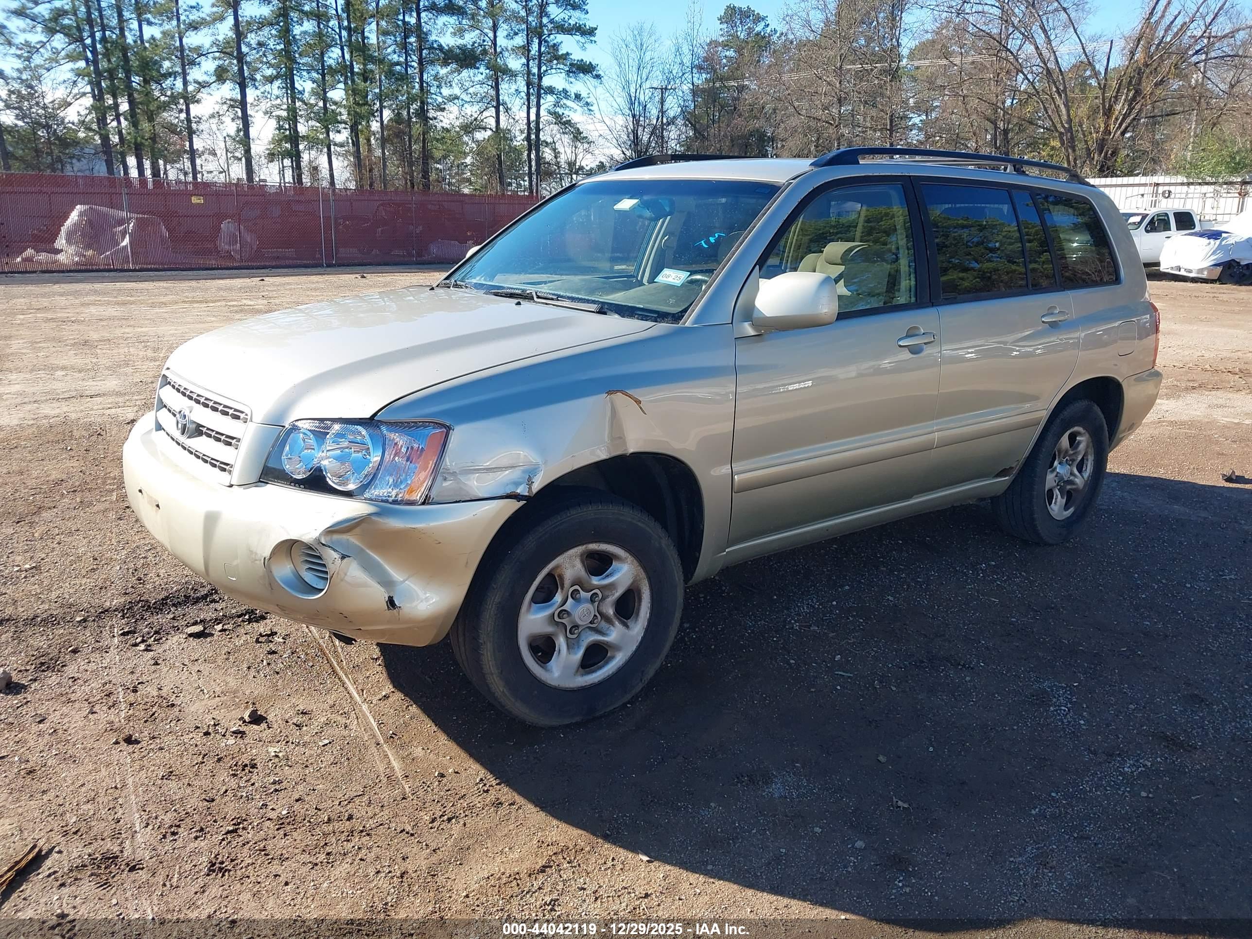 TOYOTA HIGHLANDER image 2