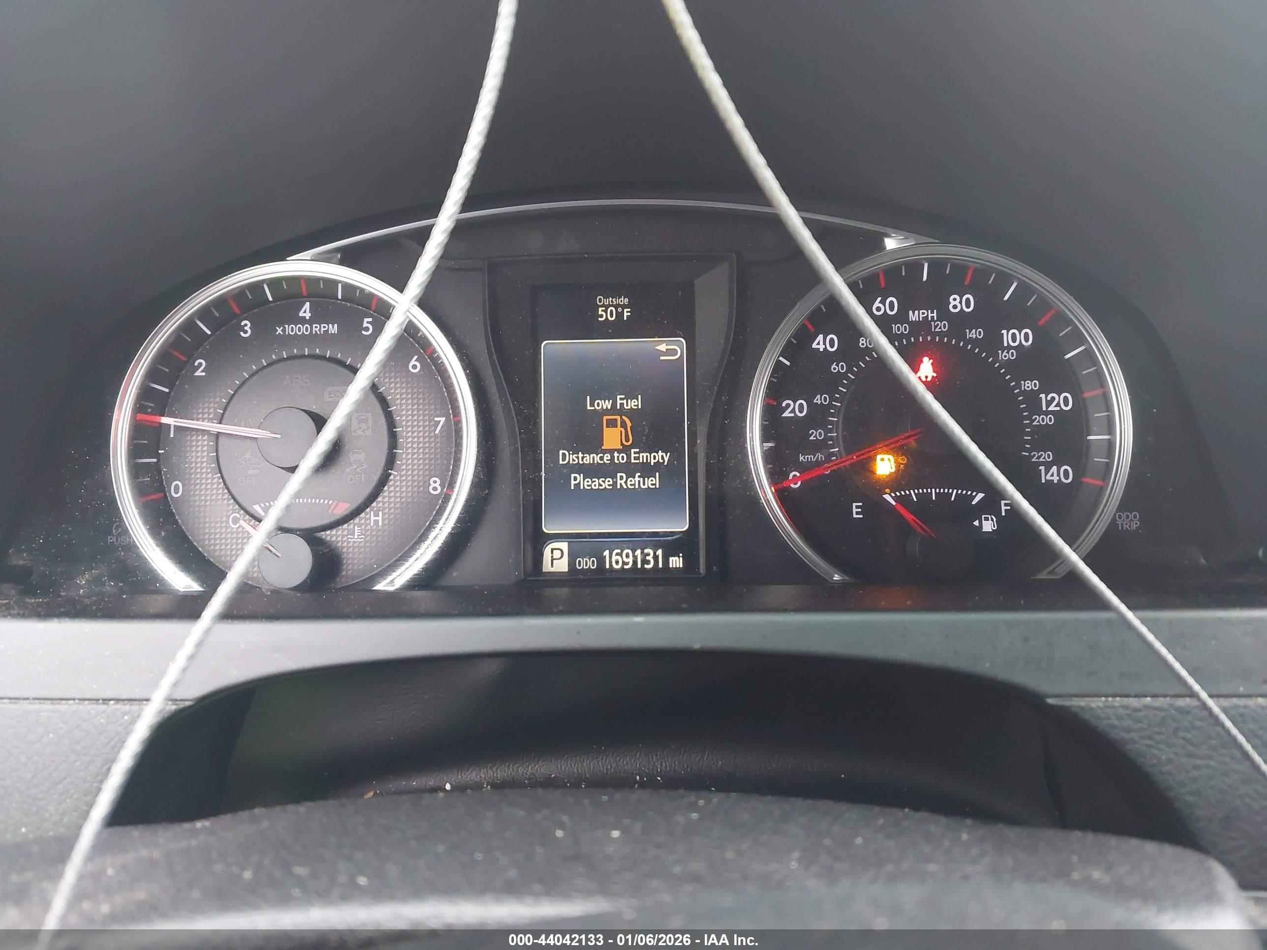 TOYOTA CAMRY image 7